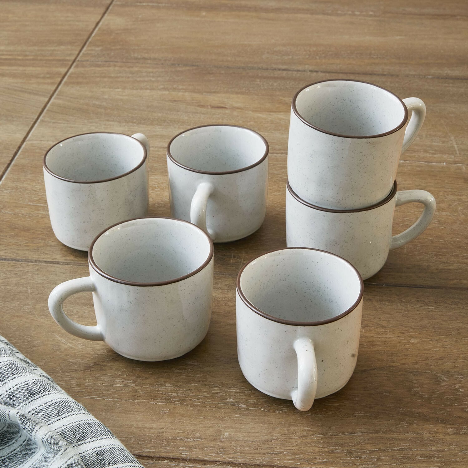 Lot de 6 tasses et soucoupes Biarré