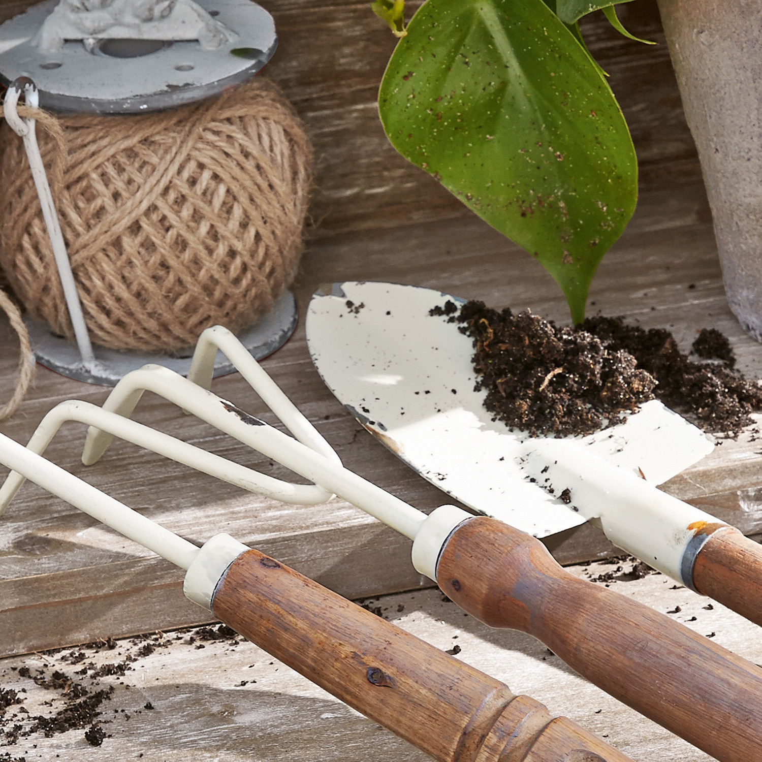 Lot de 3 outils de jardin Barro