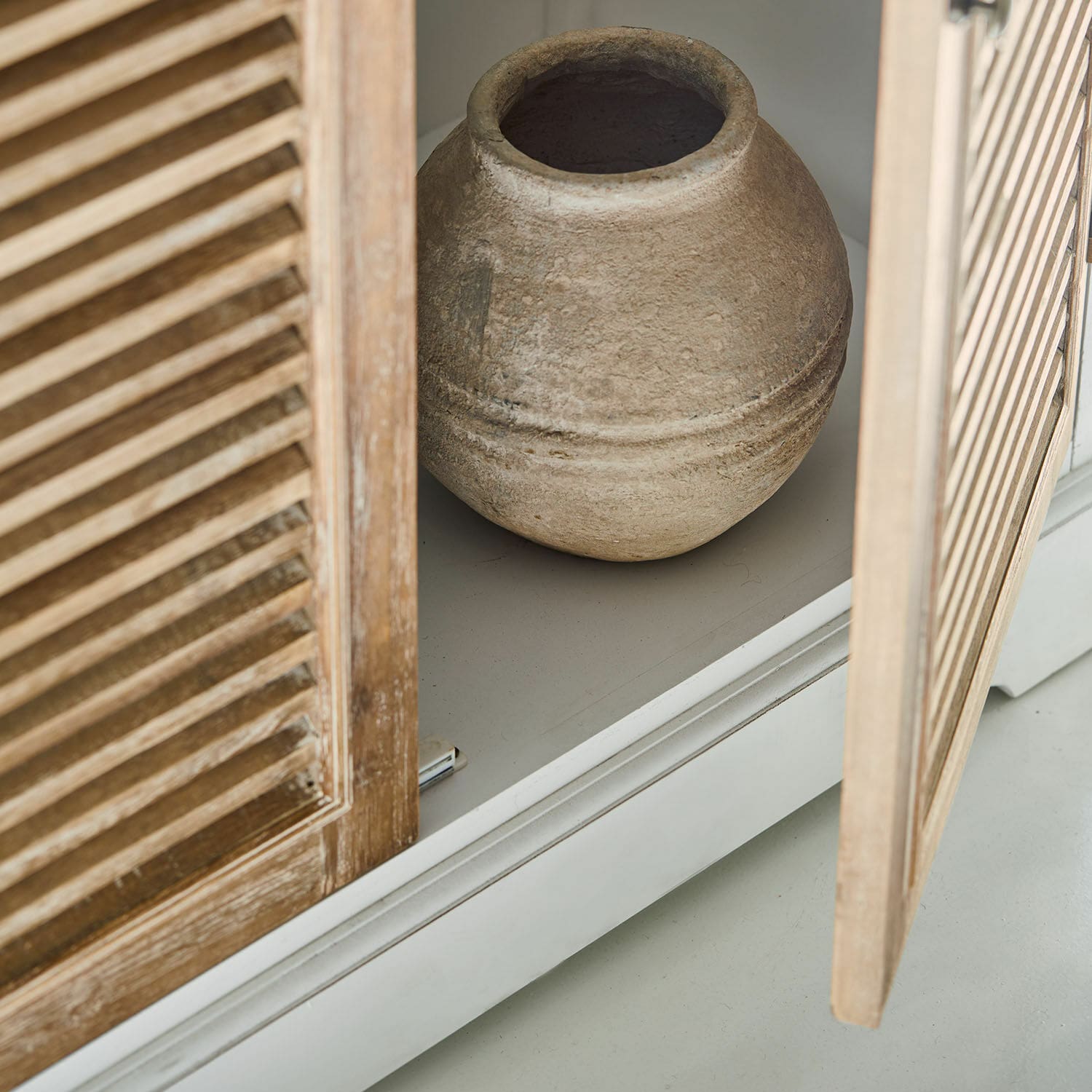 Commode Lourmante