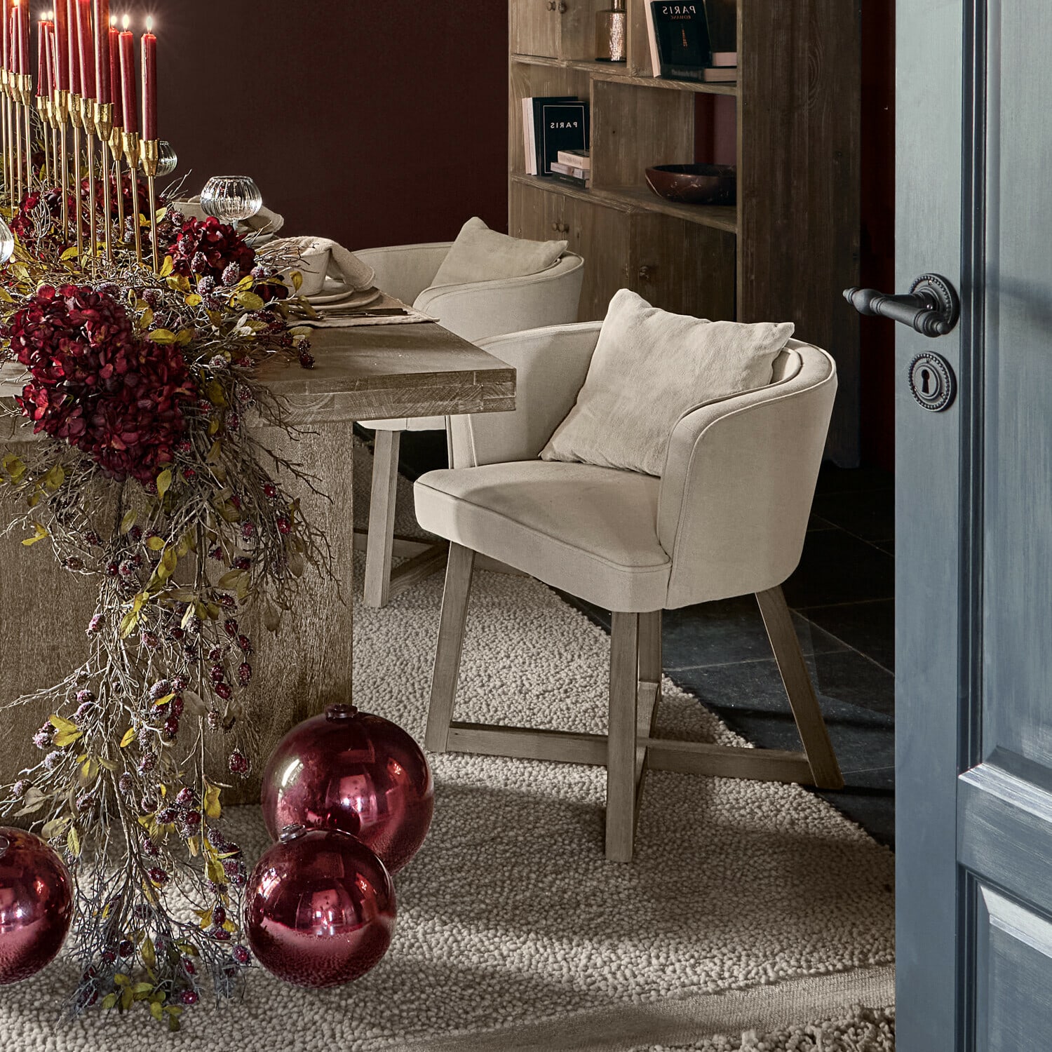 Chaise Vanderlyn