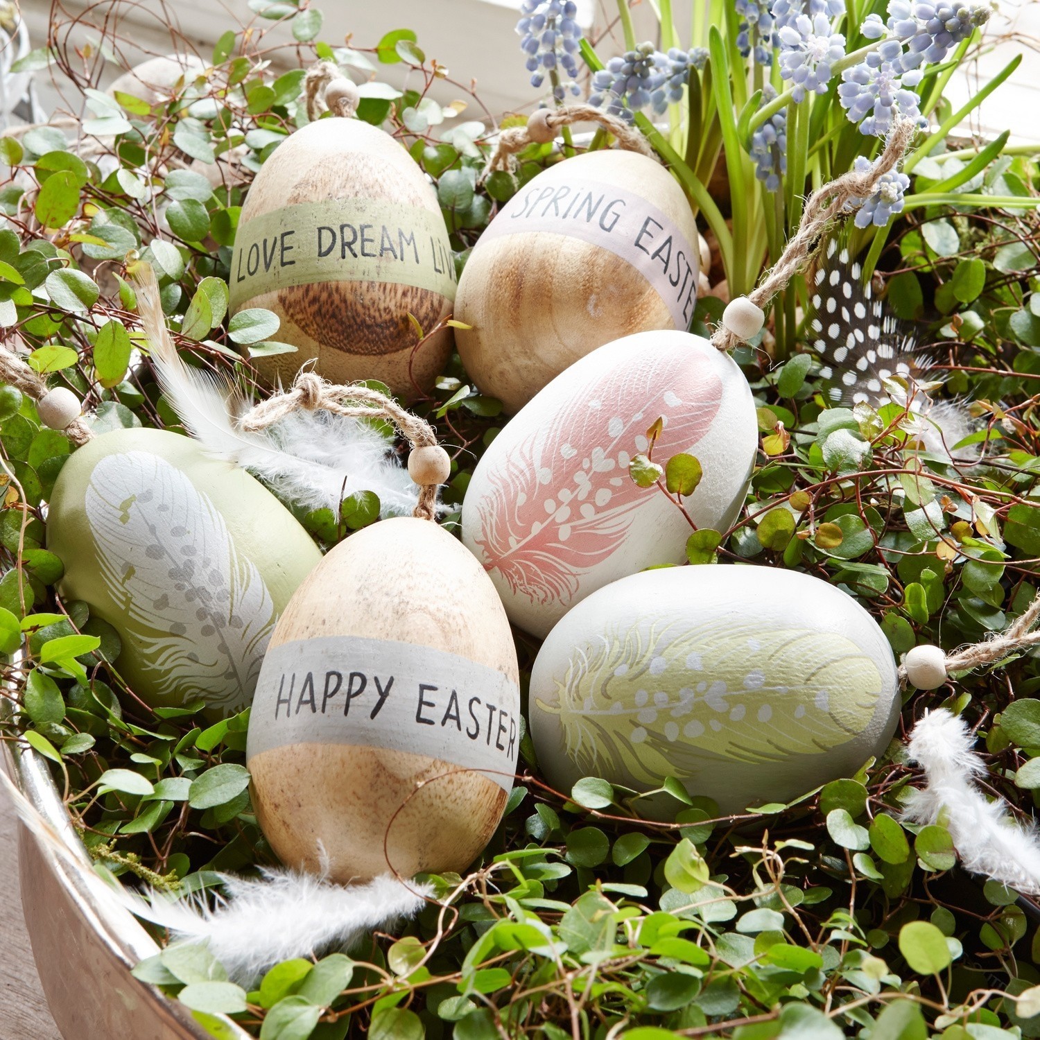Lot de 6 œufs de Pâques Happy End