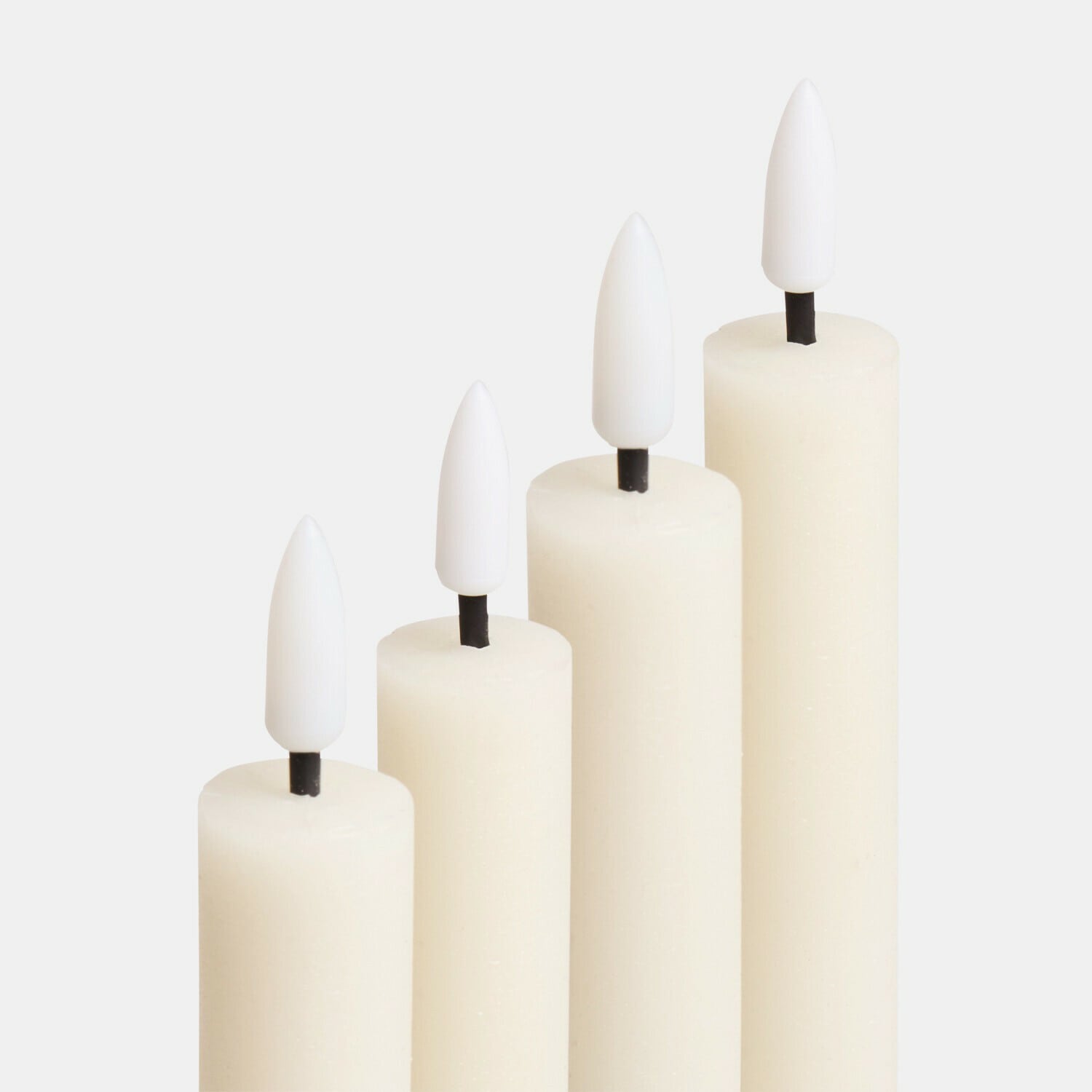 Lot de 4 bougies longues à LED Eldsora