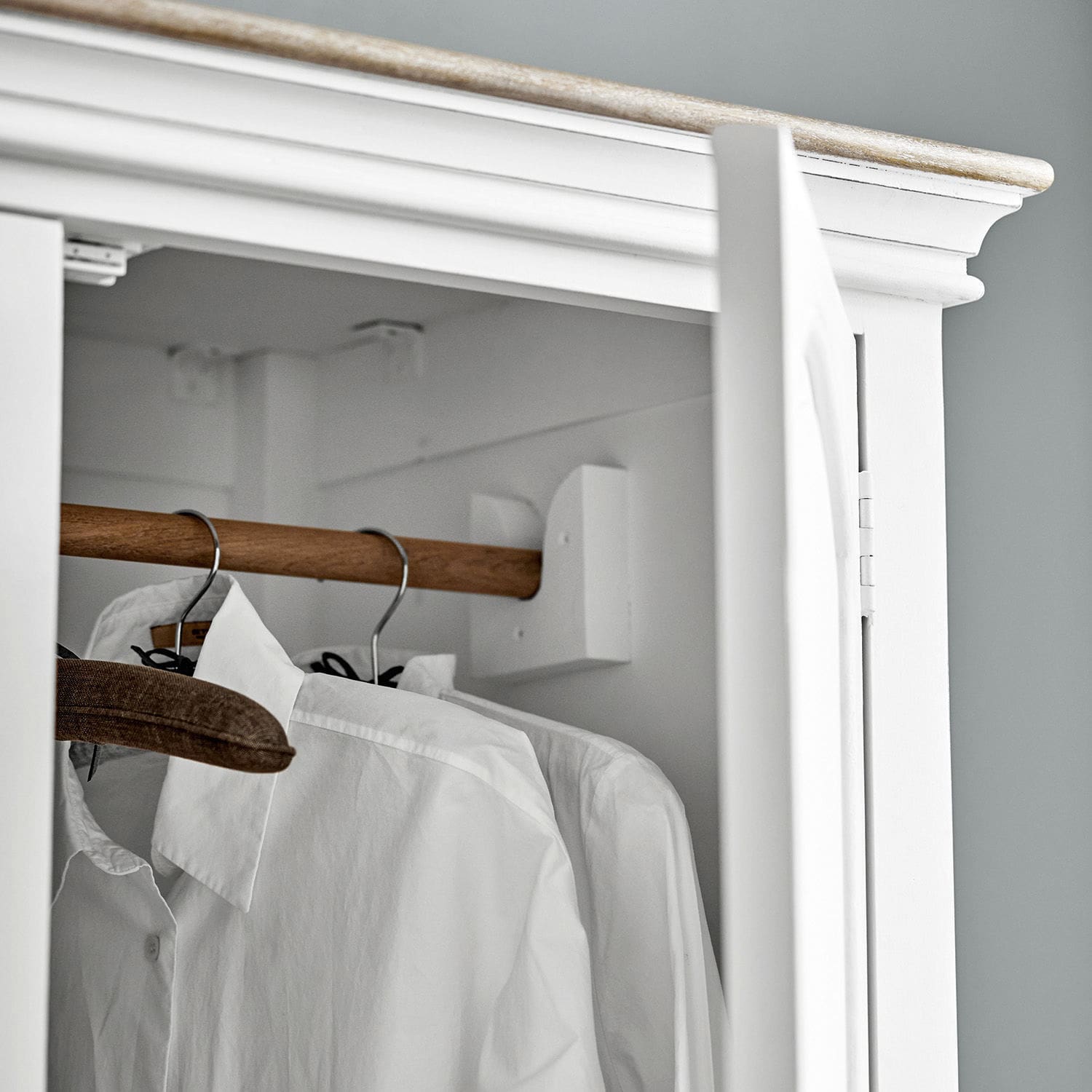 Armoire Plaish