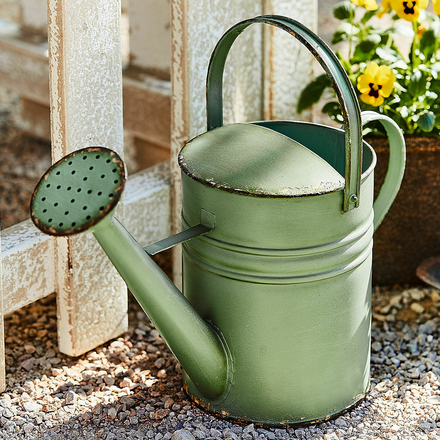 Arrosoir Elliana Arrosoir en métal vert avec poignée et bec pour arroser les plantes du jardin