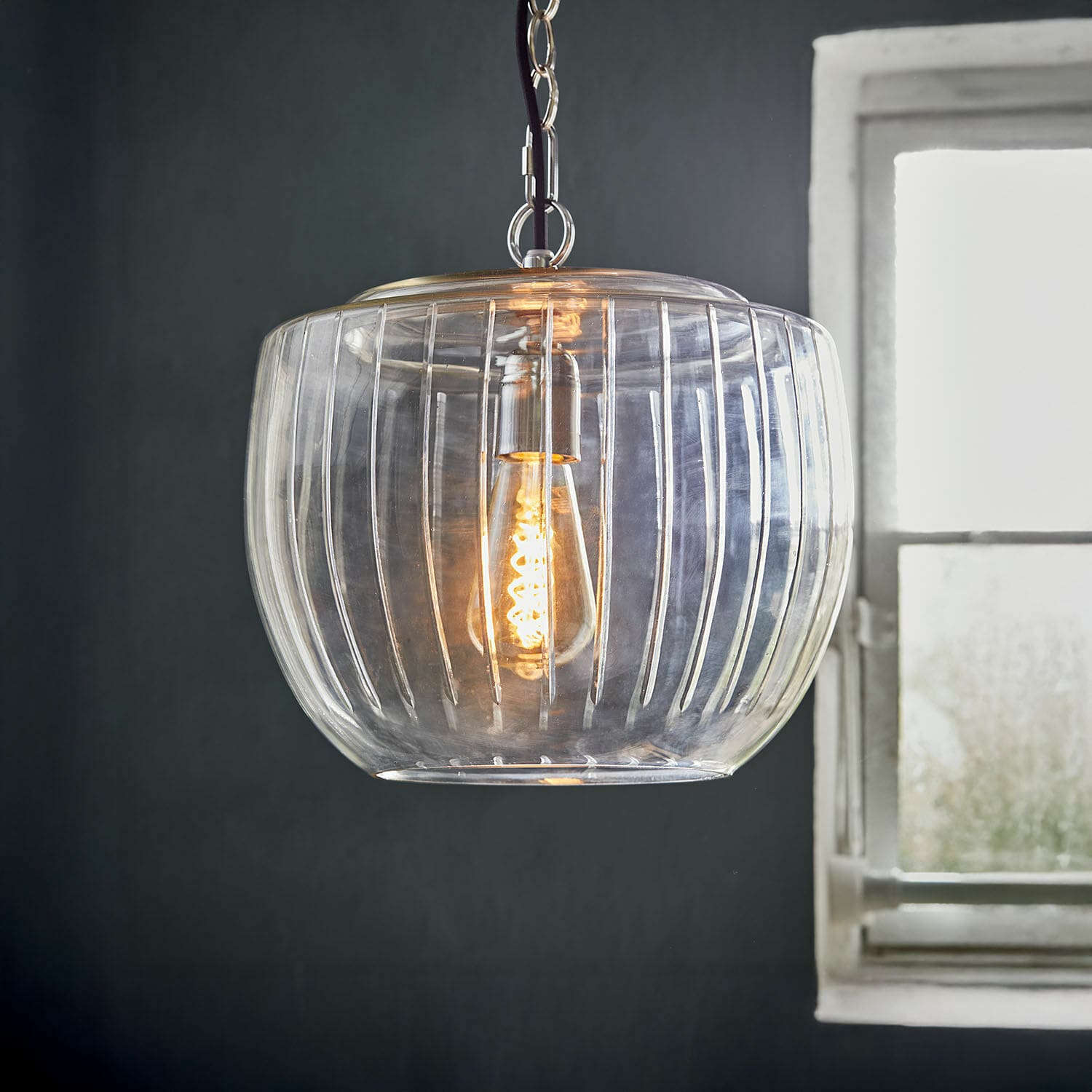 Suspension Aubrelle Suspension en verre transparent avec ampoule décorative, éclairage moderne pour intérieur
