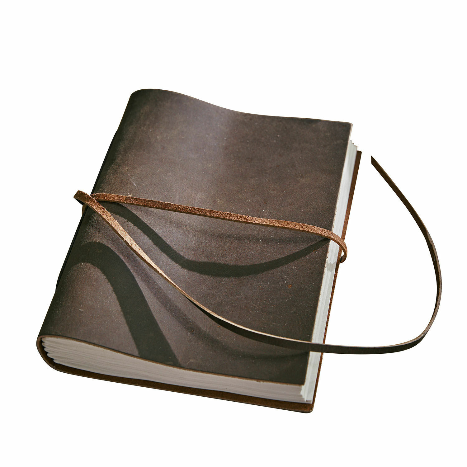 Carnet Rédené Carnet en cuir marron avec couverture souple et lanière de fermeture, parfait pour notes et croquis