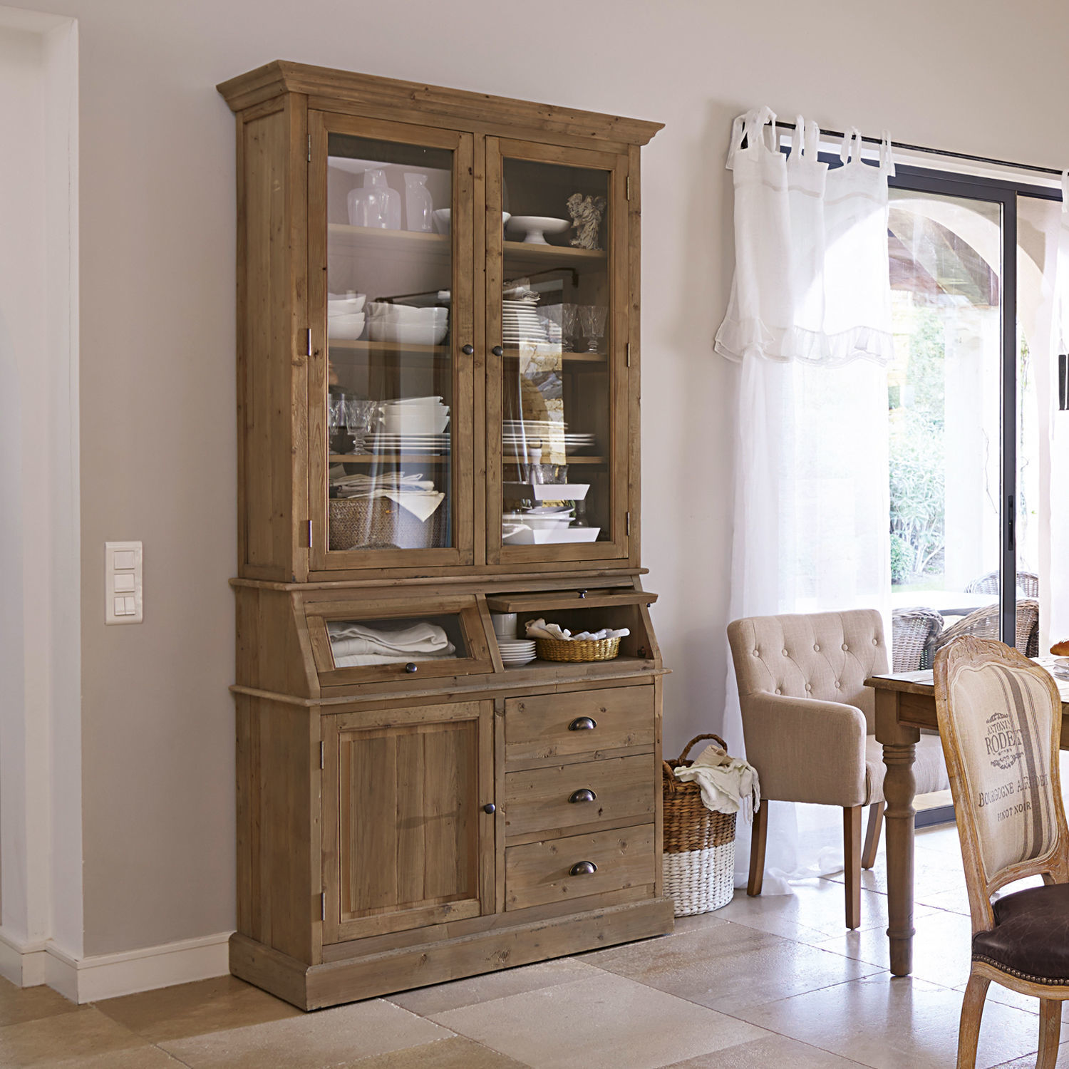 Armoire South Sanford
