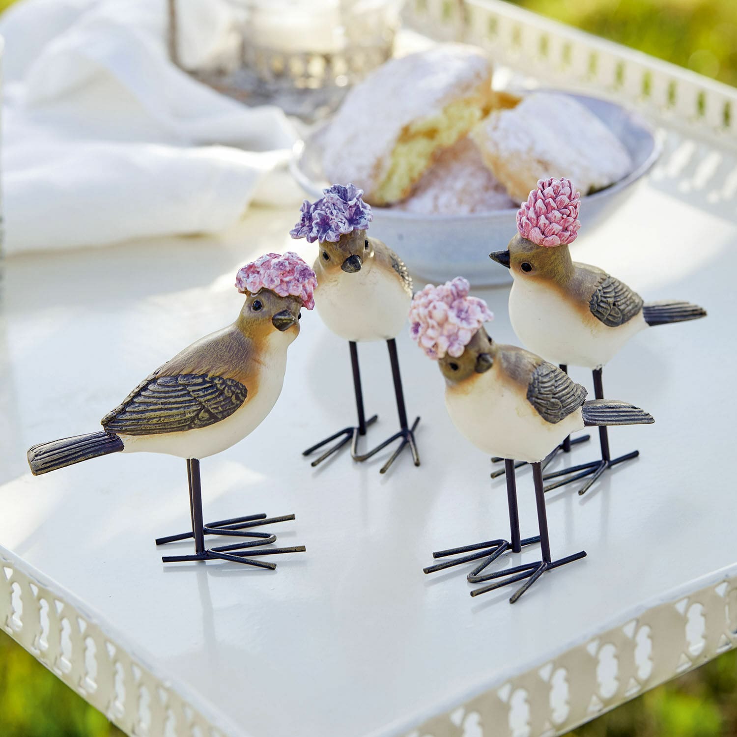 Lot de 4 oiseaux Laval