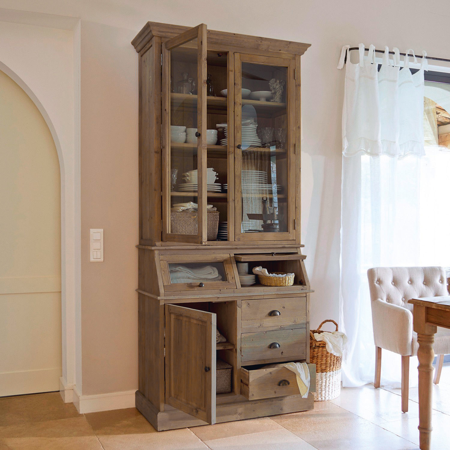 Armoire South Sanford