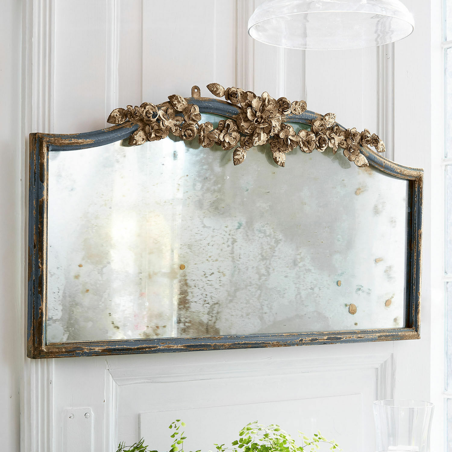 Miroir Juliers Miroir mural ancien avec cadre bleu et ornements floraux dorés pour décoration intérieure vintage