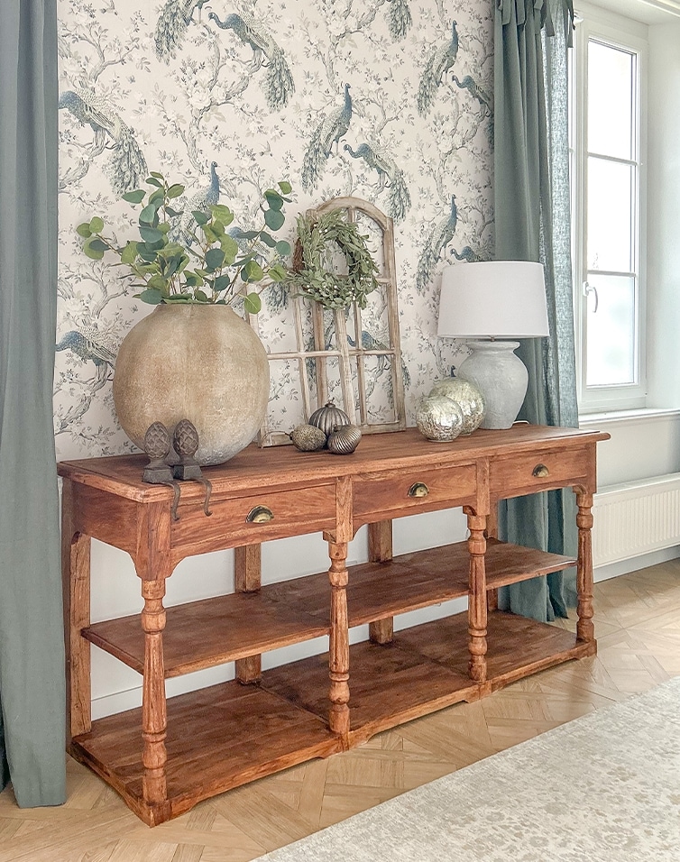 Une commode en fête