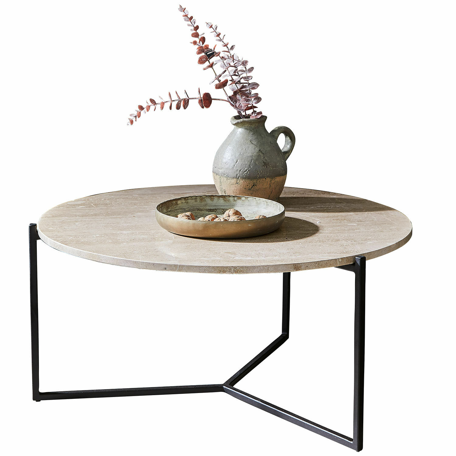 Table basse Émorieux Table basse ronde avec plateau en marbre beige et base en métal noir, décorée d'un vase et d'un plateau