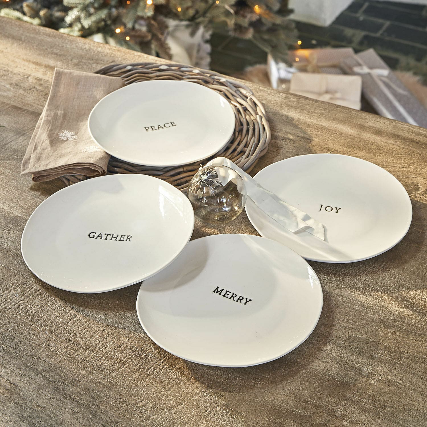 Lot de 4 assiettes Wishes
