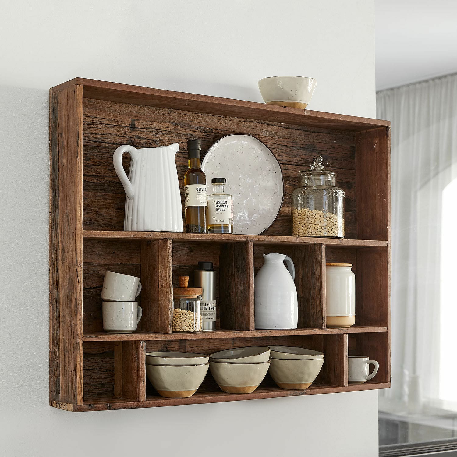 Étagère murale Tresienne Étagère murale en bois rustique avec céramiques et bocaux pour cuisine style vintage