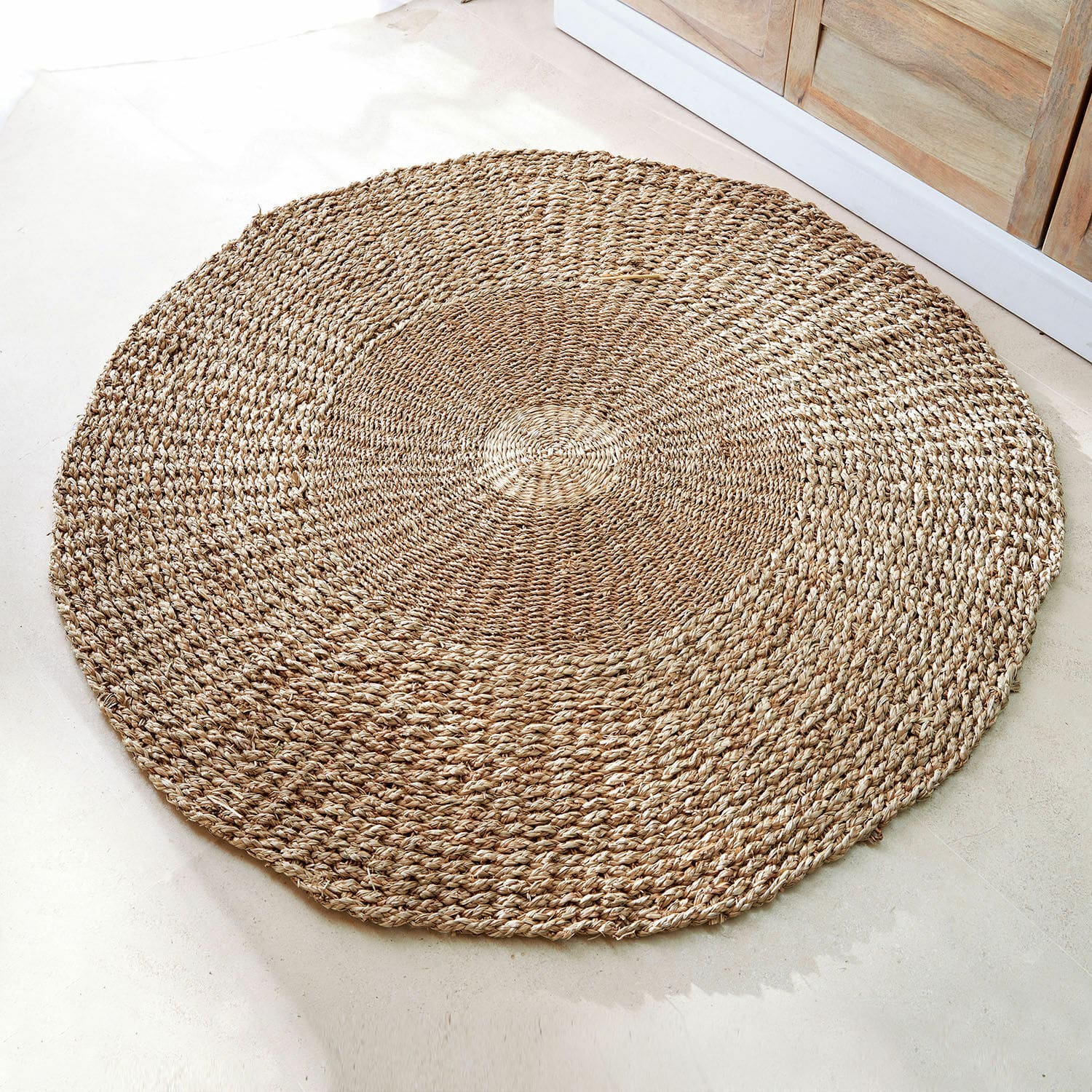 Tapis Hénaménil Tapis rond en sisal naturel beige, parfait pour la décoration intérieure et les sols.