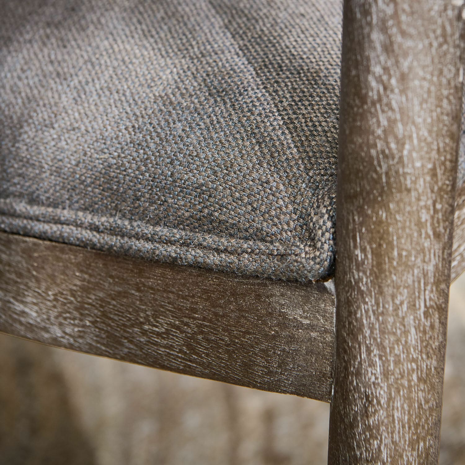 Chaise Lucarno
