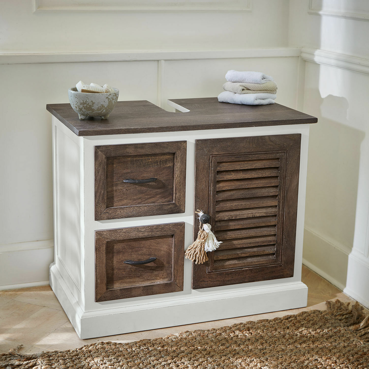Meuble sous lavabo Farmington Meuble de salle de bain blanc avec plateau et façades en bois foncé, tiroirs et porte pratiques