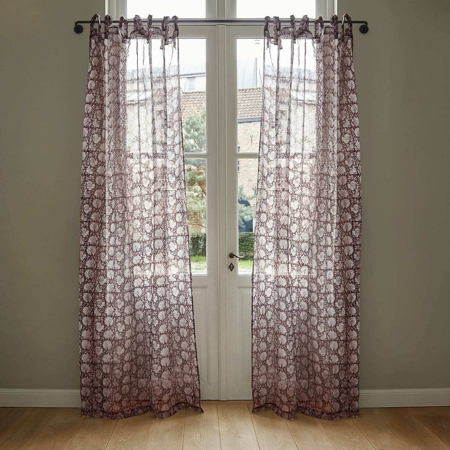 Voilage Jouvenay Rideaux transparents bordeaux à motif floral, tissu léger pour décoration de fenêtres