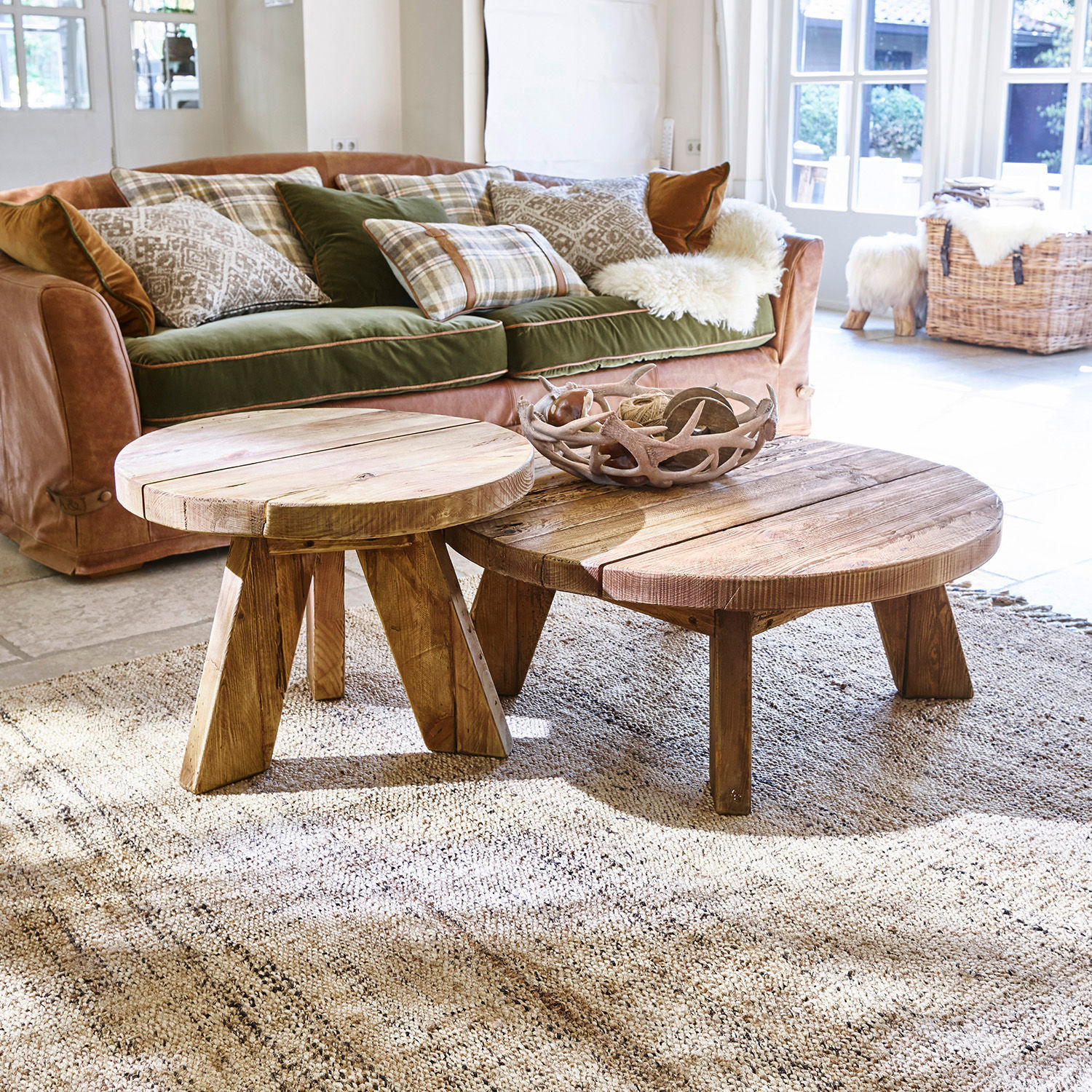 Lot de 2 tables d’appoint Oteley