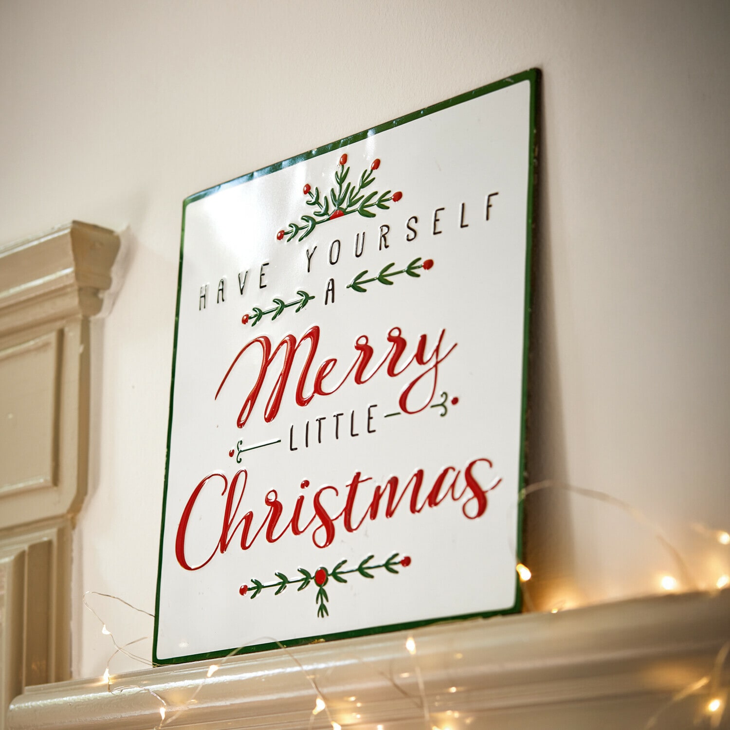 Décoration murale Merry Merry Plaque murale en métal blanche avec inscription Merry Christmas en rouge et vert, décoration de Noël festive