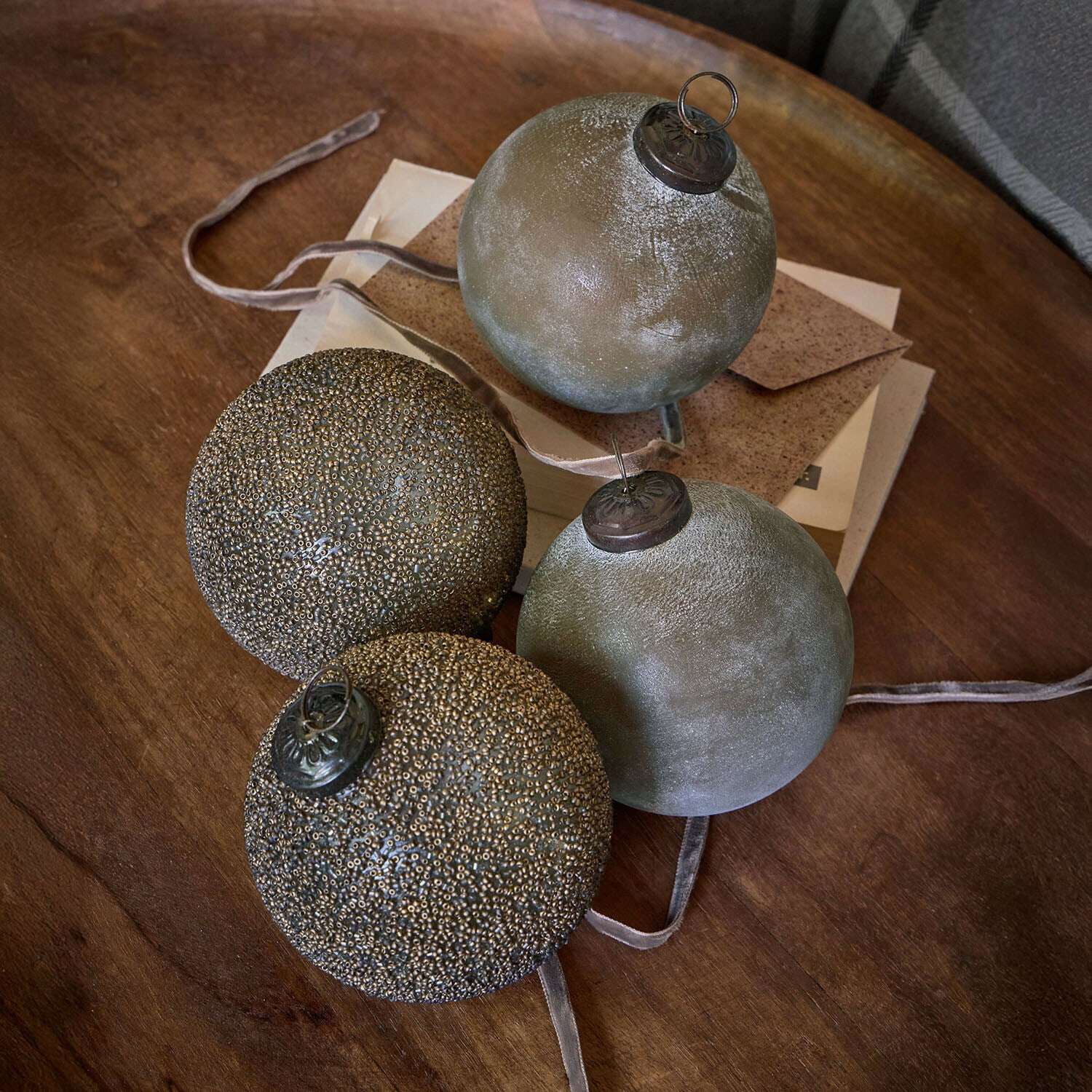 Lot de 4 boules de Noël Éloraine Lot de 4 boules de Noël Éloraine