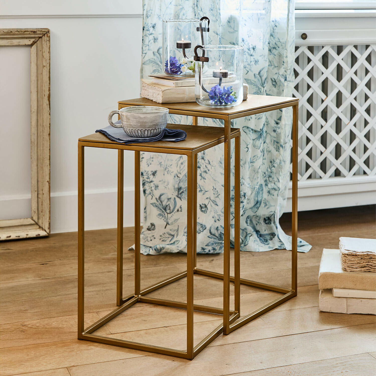 Lot de 2 tables d'appoint Olvenzo