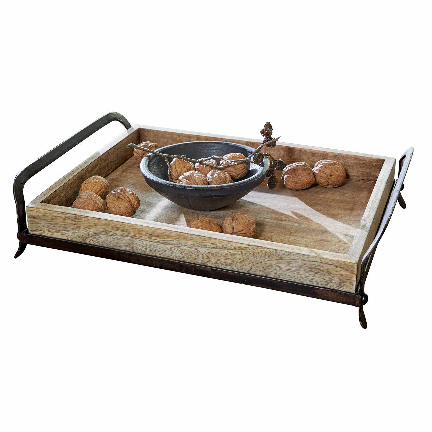 Plateau Troyes Plateau en bois avec poignées en métal et bol noir rempli de noix pour décoration intérieure