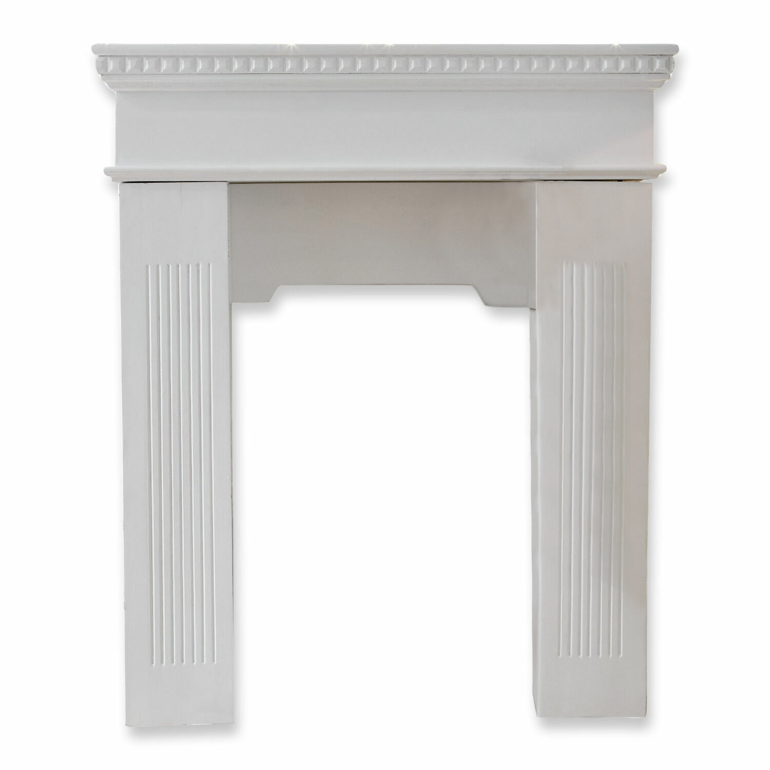 blanc vieilli Console de cheminée Leesburg en bois blanc antique avec rainures décoratives, style vintage pour salon