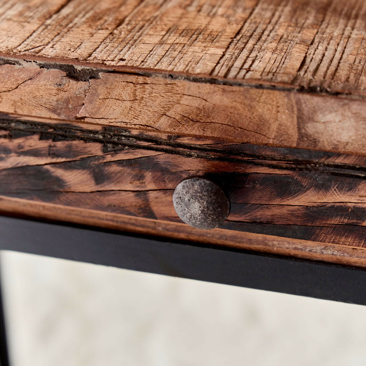 Console Rovino