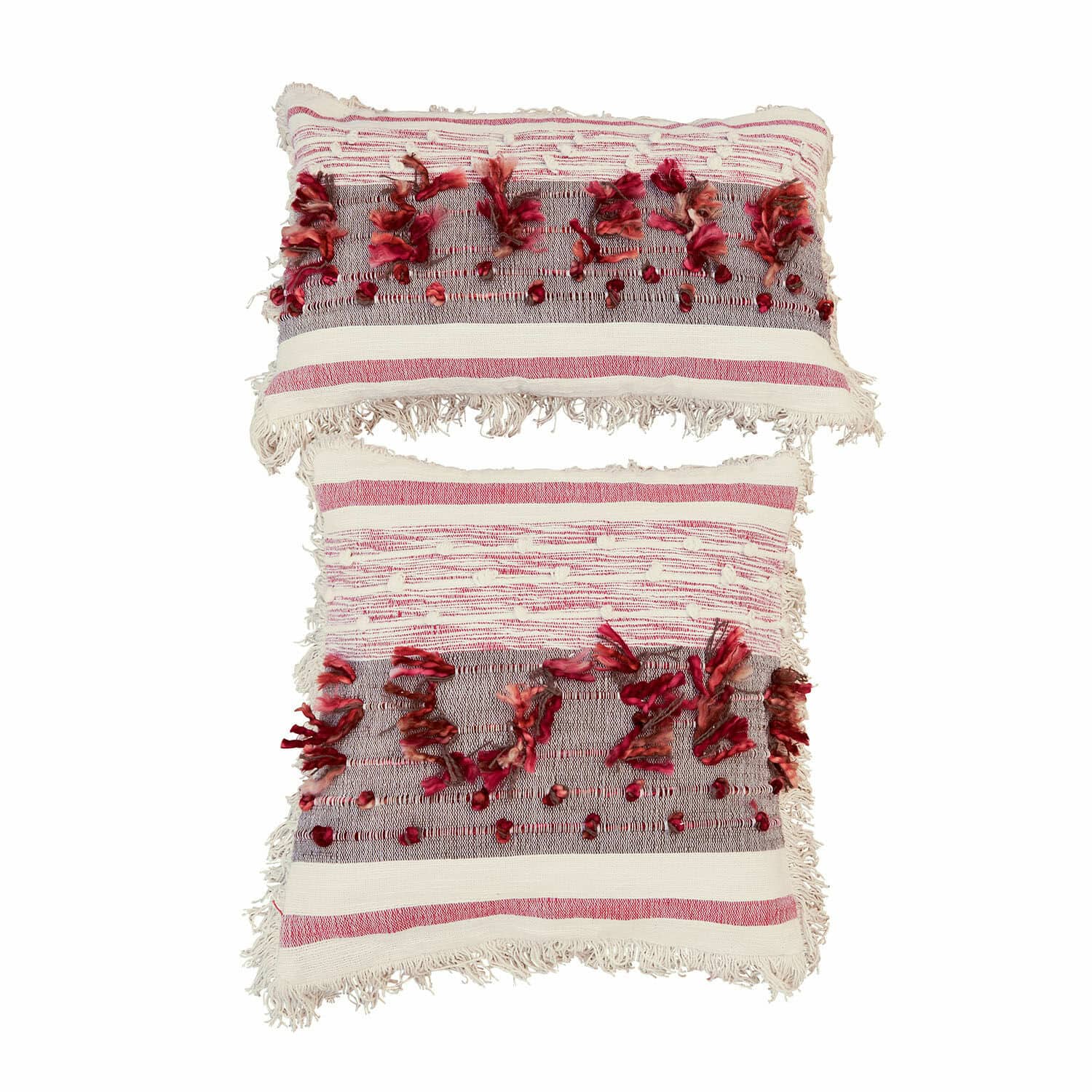 Lot de 2 housses de coussins Yazmira Ensemble de deux coussins décoratifs en coton crème et rouge avec franges et détails texturés