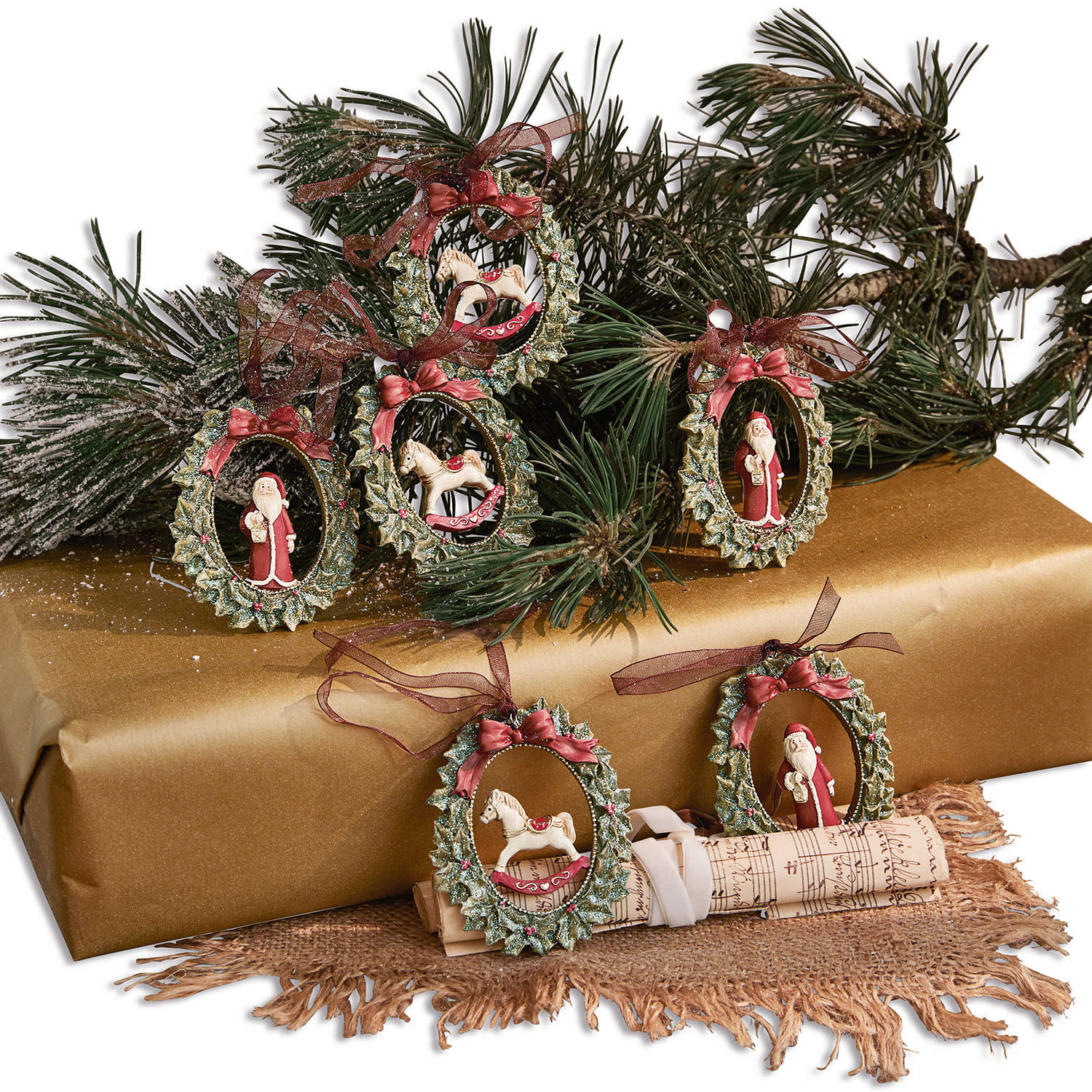 Lot de 6 décorations à suspendre Chaignes Ensemble de décorations de Noël avec couronnes vertes et figurines de Père Noël et cheval à bascule