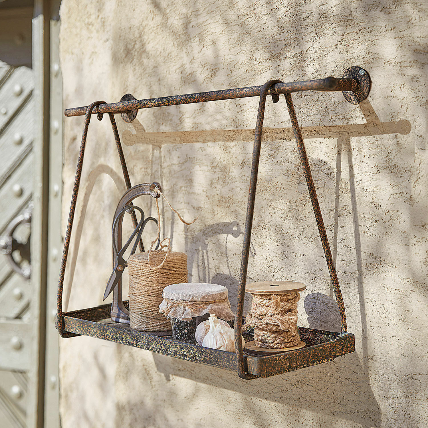 Étagère murale Jaquesse Étagère murale en métal style vintage avec outils et ficelle pour rangement et décoration