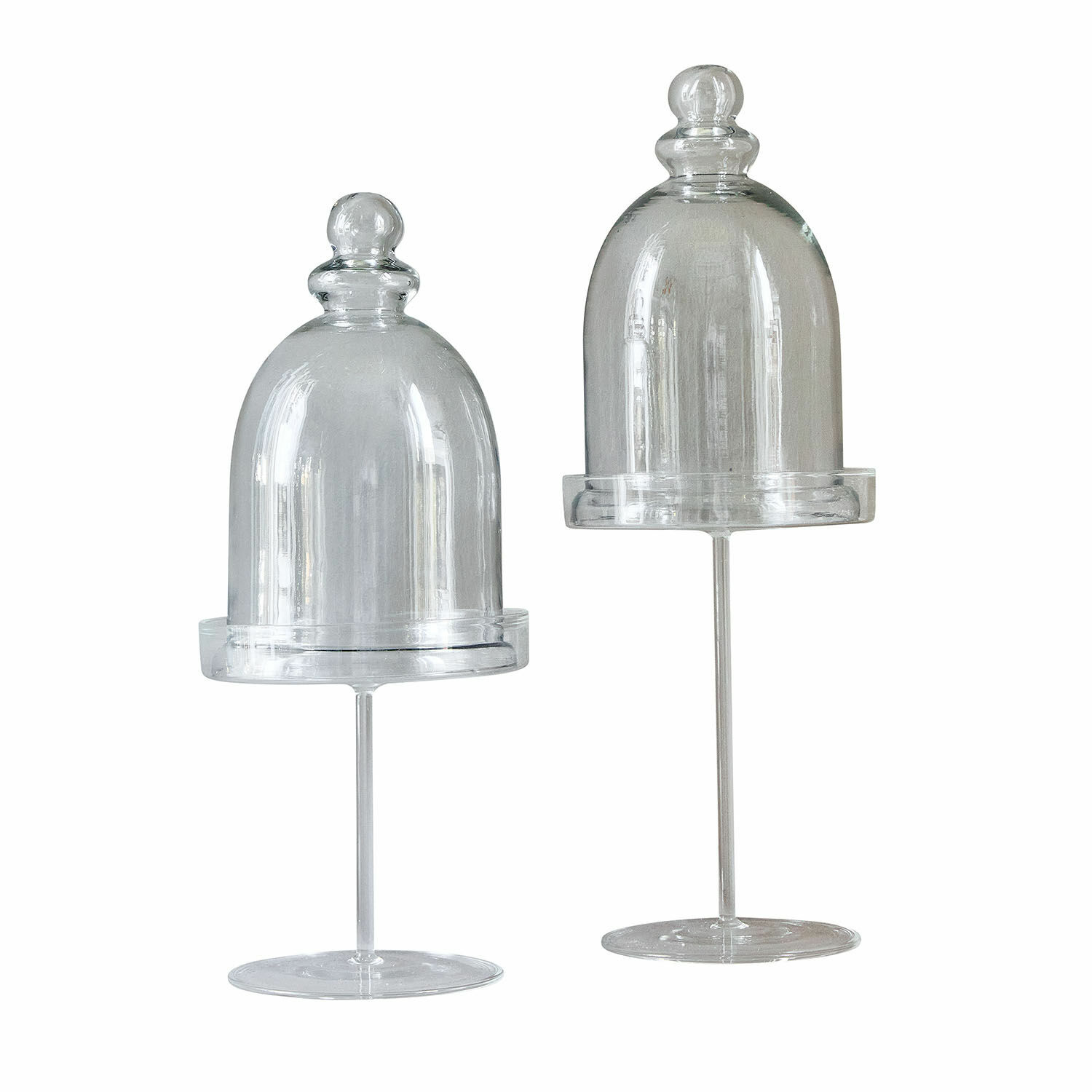 Lot de 2 cloches en verre Hibous Deux cloches en verre transparent sur pied pour décoration intérieure, design minimaliste