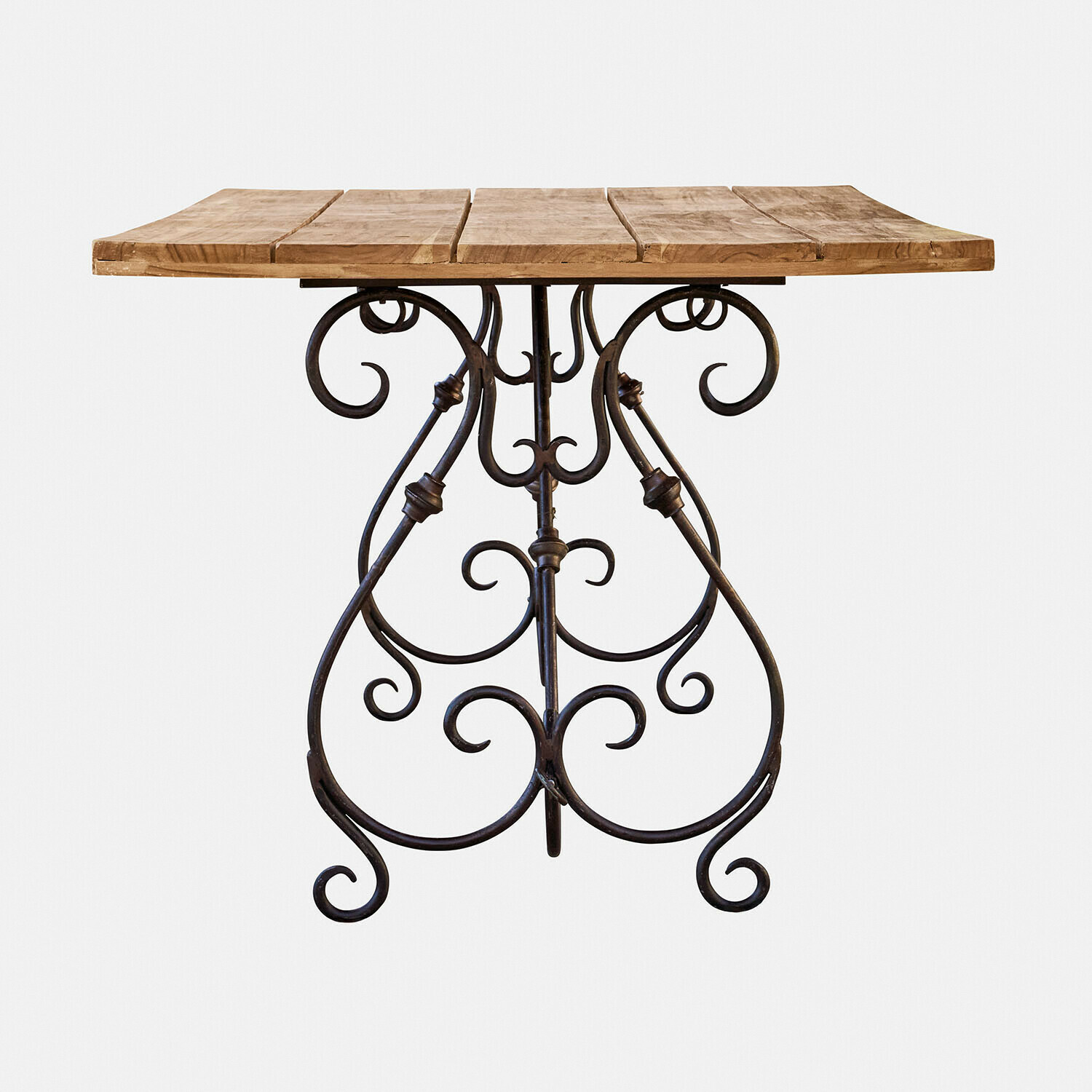 Table Delbridge