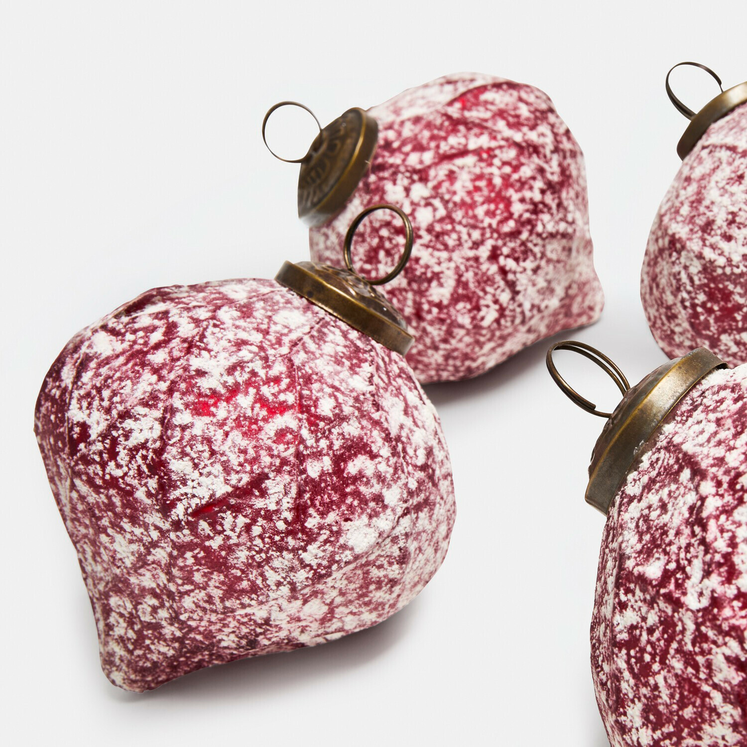 Lot de 4 boules de Noël Ysavelle
