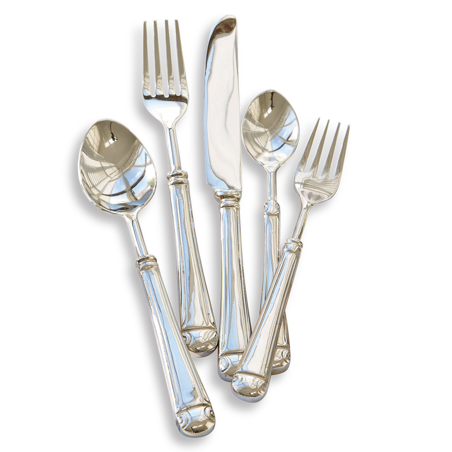 Couverts Eriat Ensemble de couverts en acier inoxydable argenté sur fond blanc, accessoires de cuisine élégants