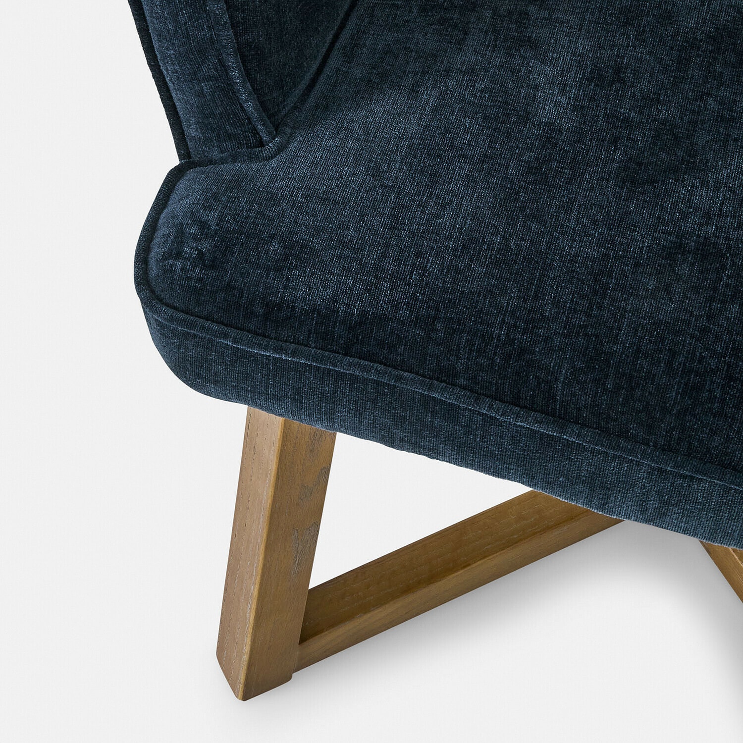 Chaise Vanderlyn