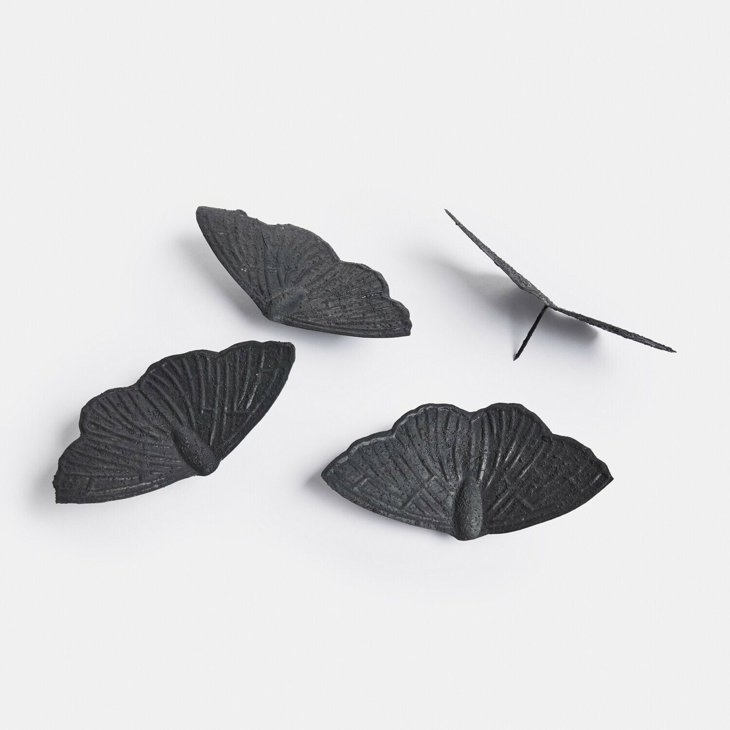 Lot de 4 pin’s décoratifs Orlenaith