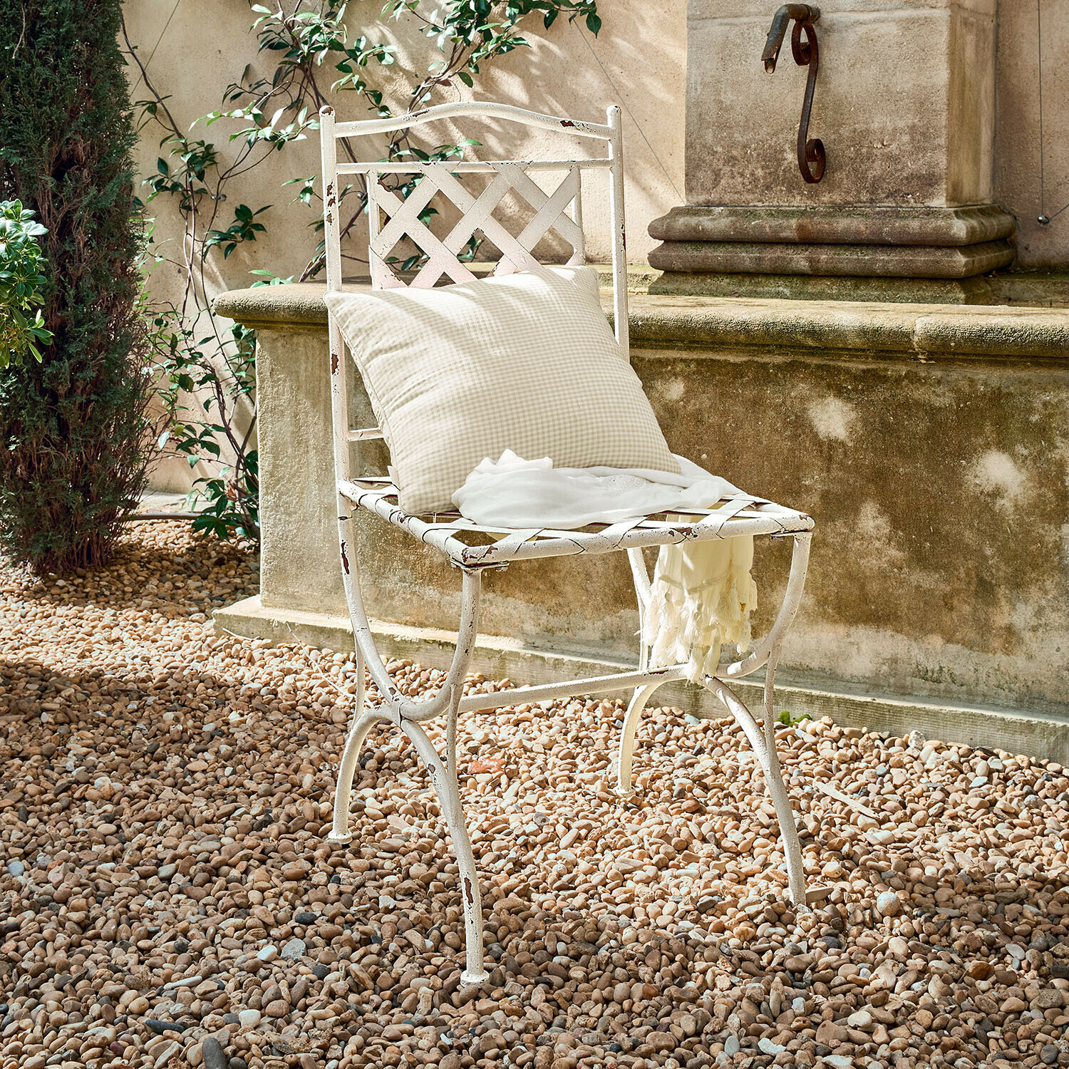 Chaise Gavrielle