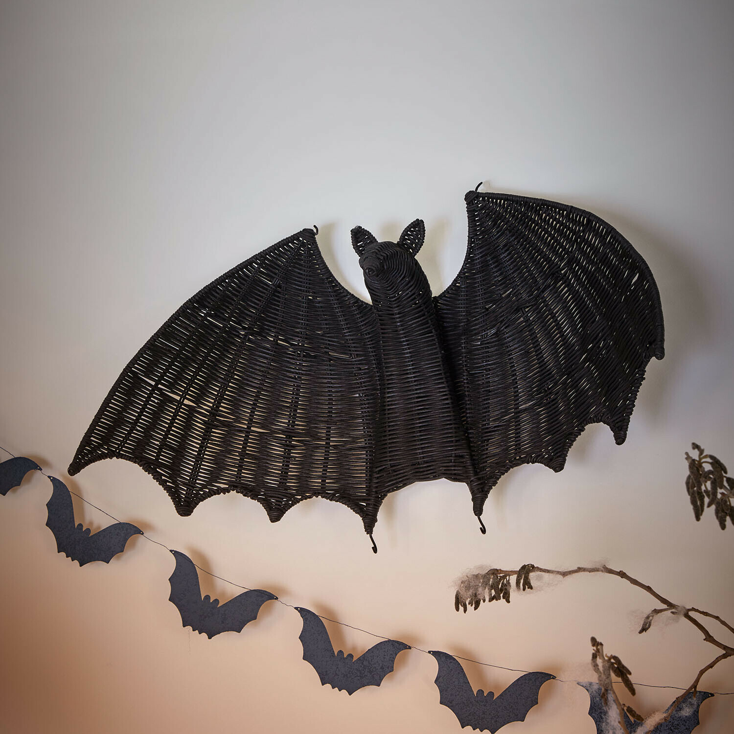 Chauve-souris décorative Dernivon Décoration murale chauve-souris en osier noir, accessoire d'Halloween pour intérieur
