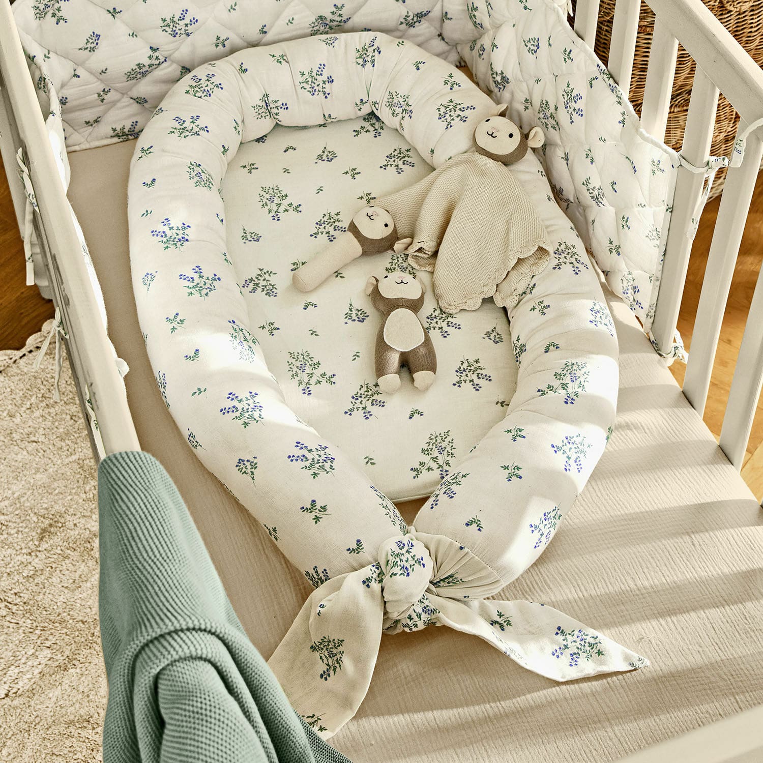 Tour de lit pour bébé Nymariel