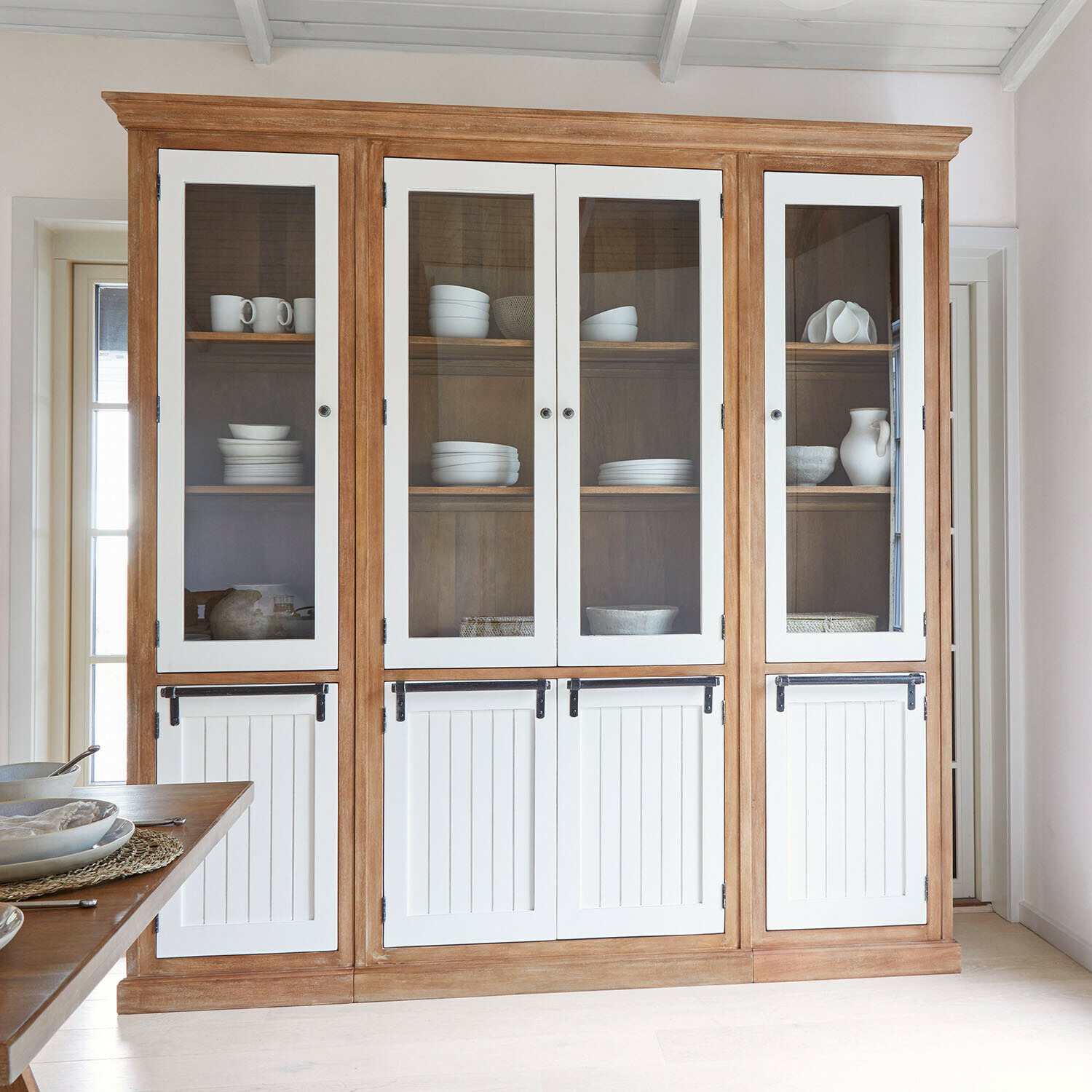 Vitrine Isaverny