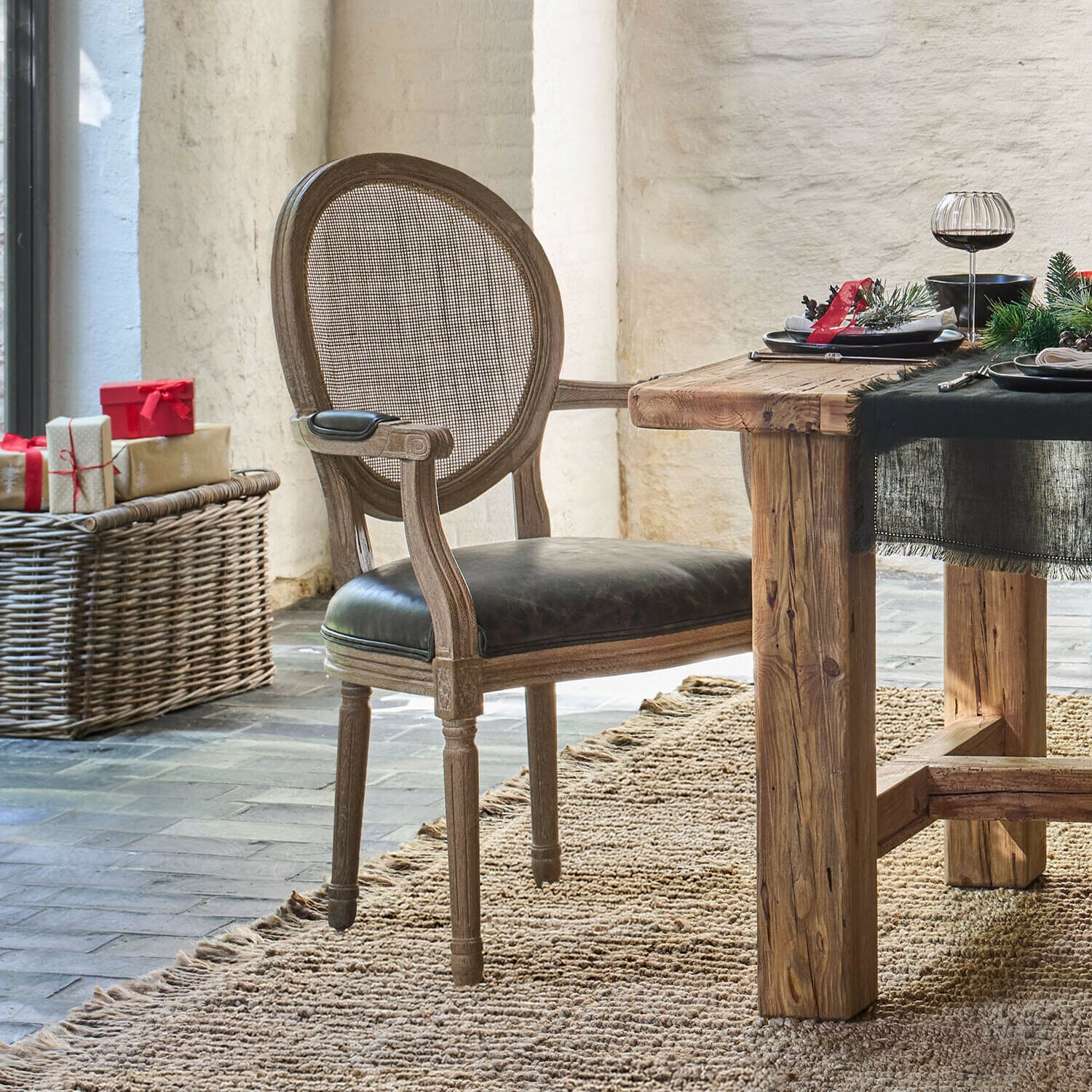 Chaise Genvielle