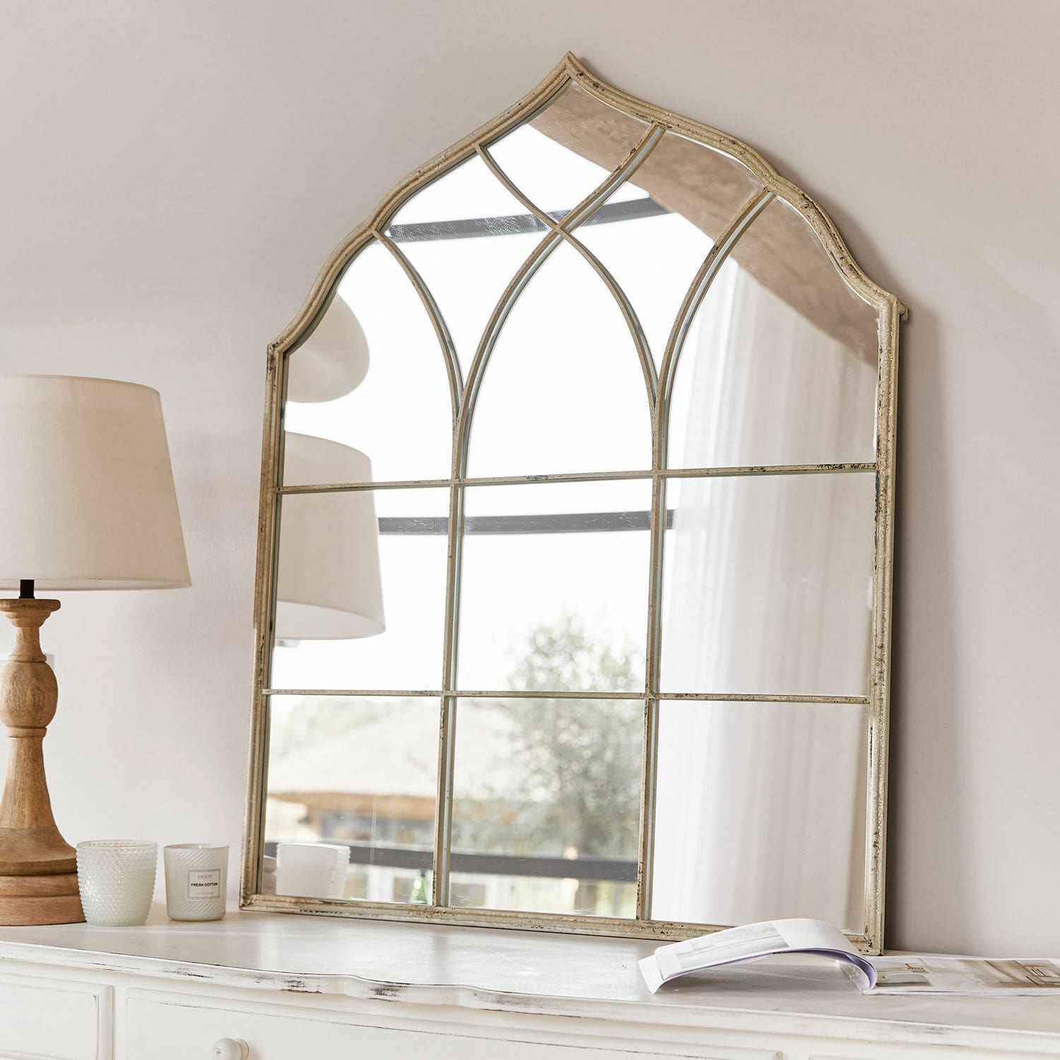 Miroir Jean-Pierre Miroir décoratif avec cadre en métal beige style rustique, idéal pour salon moderne