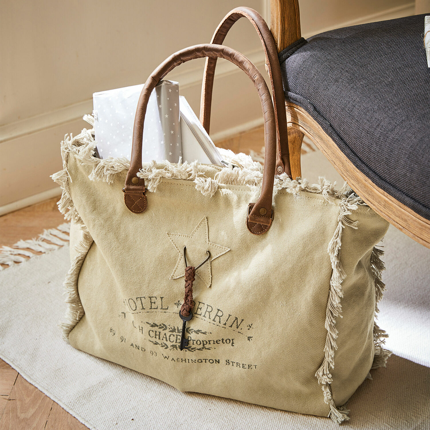 Sac Elora Sac beige en coton avec franges et poignées marron, style vintage, sac de courses pratique
