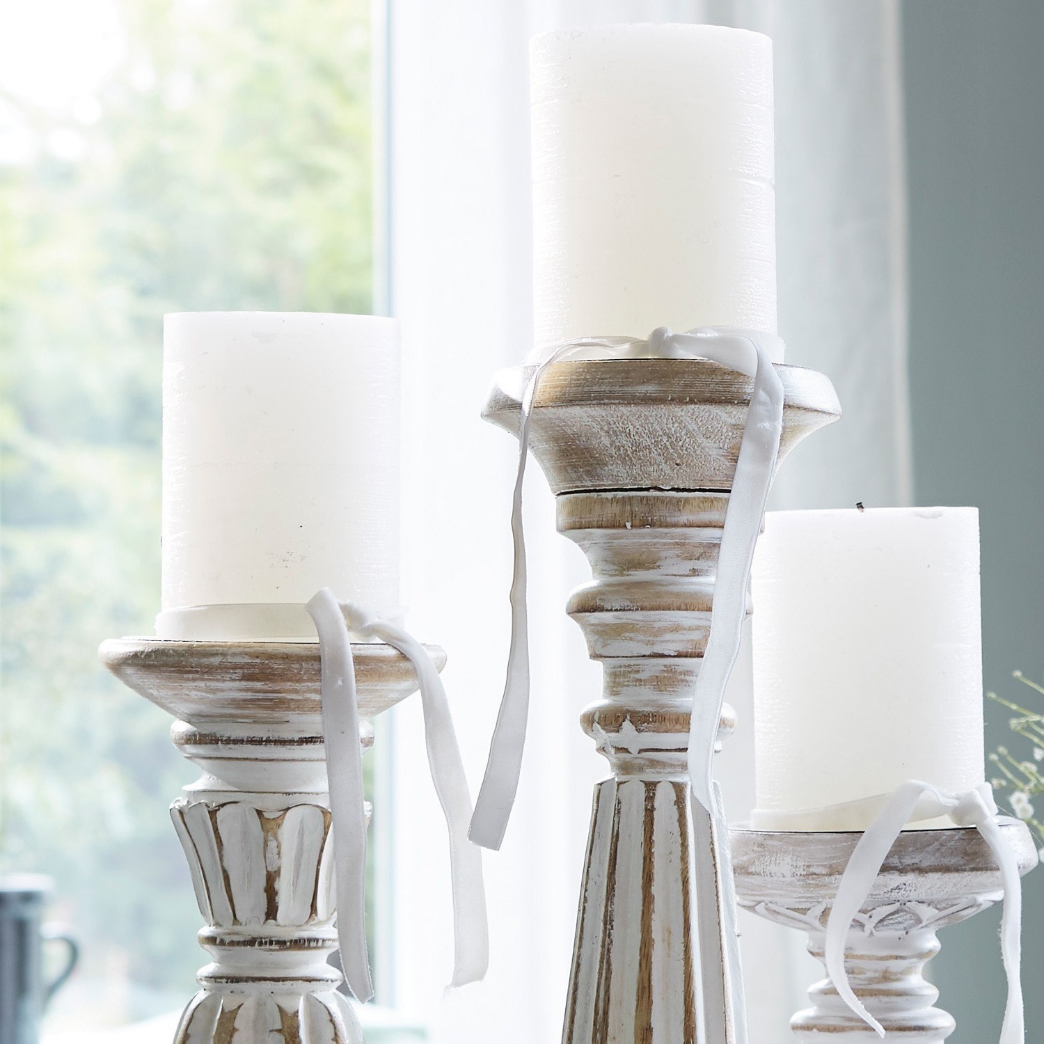 Lot de 3 chandeliers Folligny