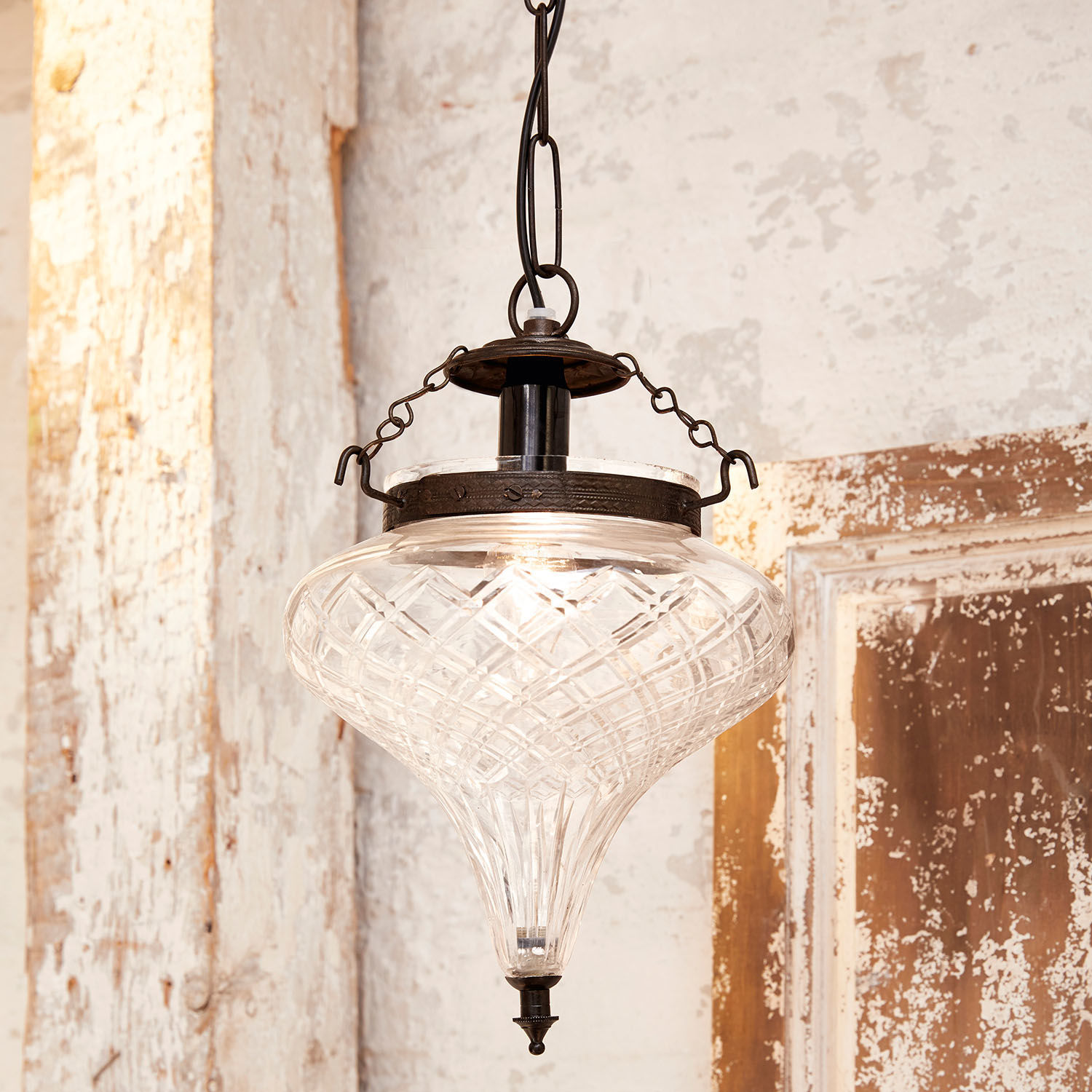 Suspension Gaidouras Suspension en verre avec support métallique vintage pour décoration intérieure élégante