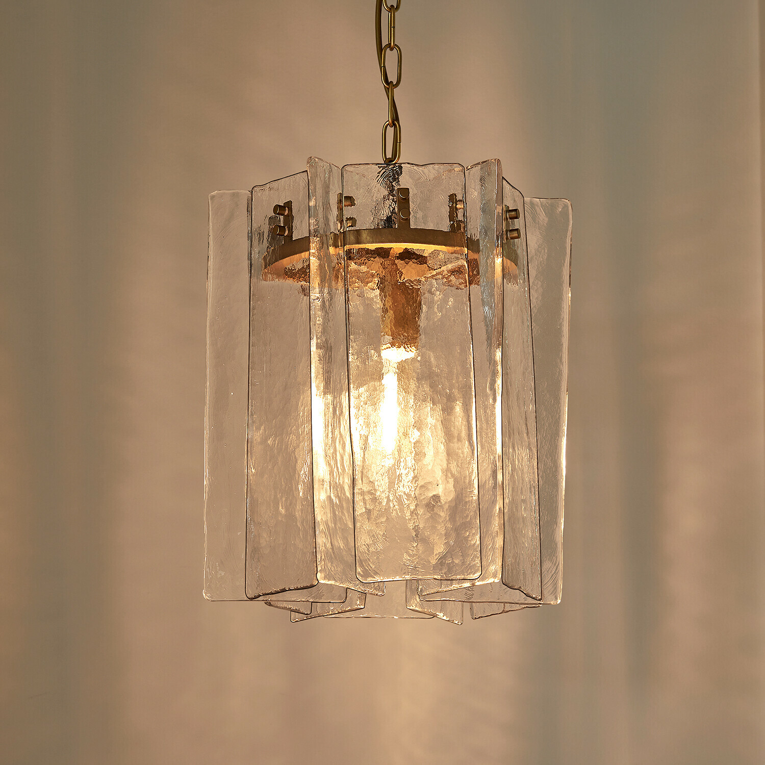 Lustre Loravia Suspension en verre transparent et métal doré, éclairage moderne pour intérieur élégant