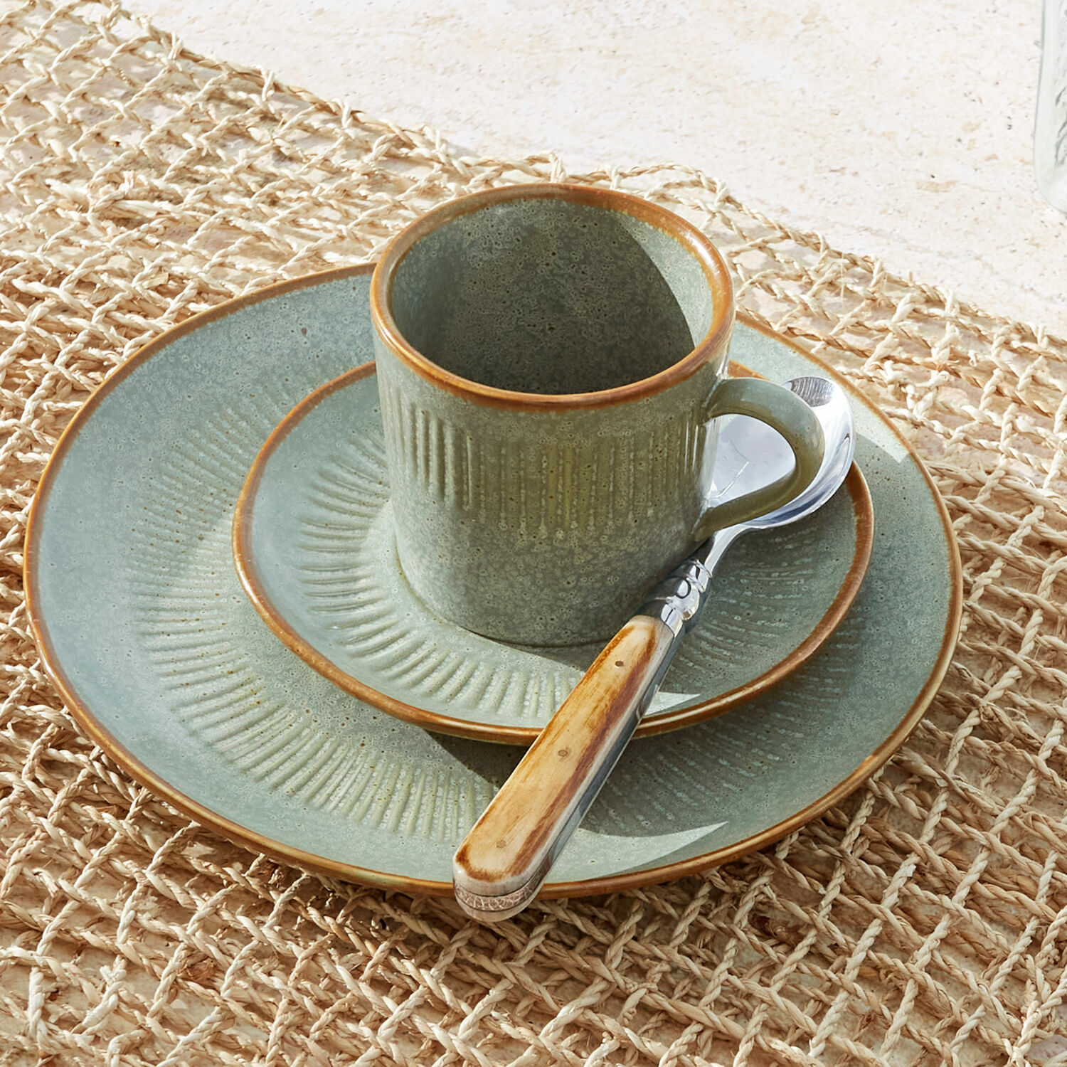 Lot de 6 tasses avec soucoupes Périers
