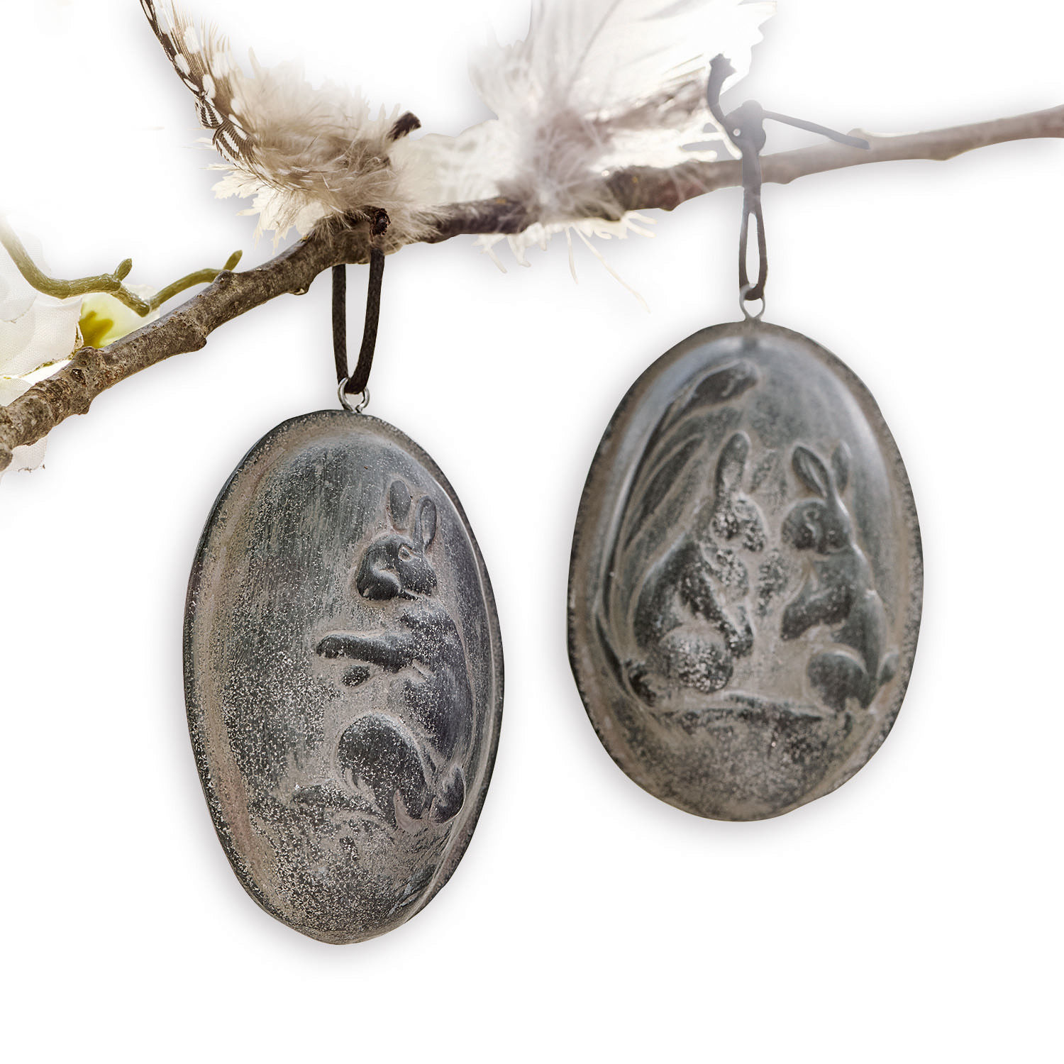 Lot de 2 œufs de Pâques Fjarill Décorations suspendues en métal gris avec motifs de lapins, ornements de printemps ou de Pâques